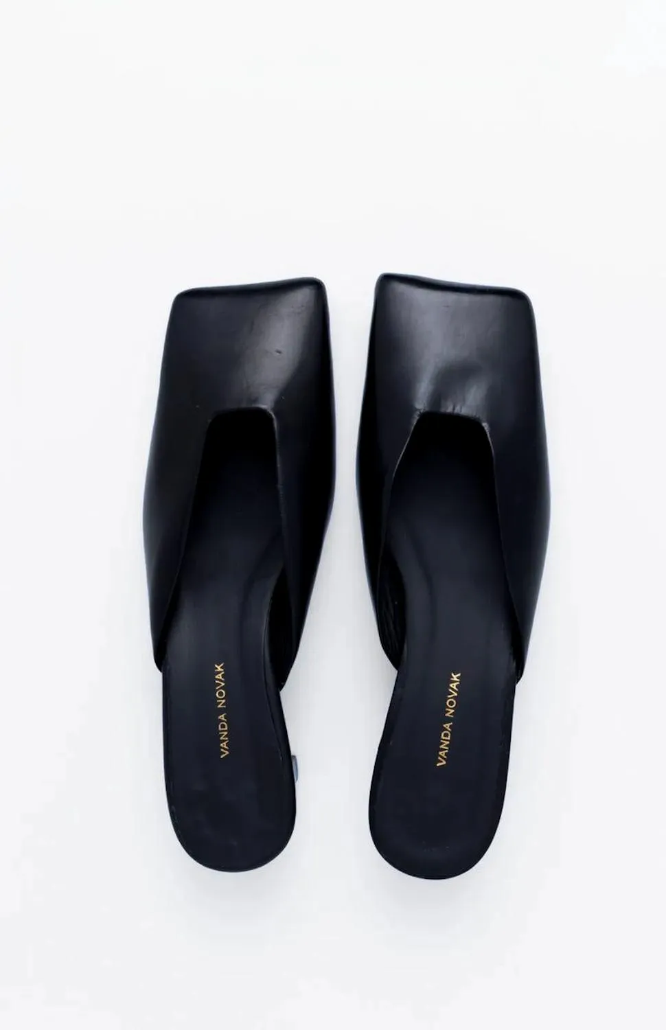 CAMILLA DEEP BLACK sold by Vanda Novak product image thumbnail 3