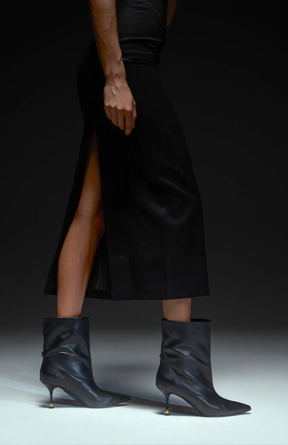 ELENA DEEP BLACK sold by Vanda Novak product image thumbnail 5