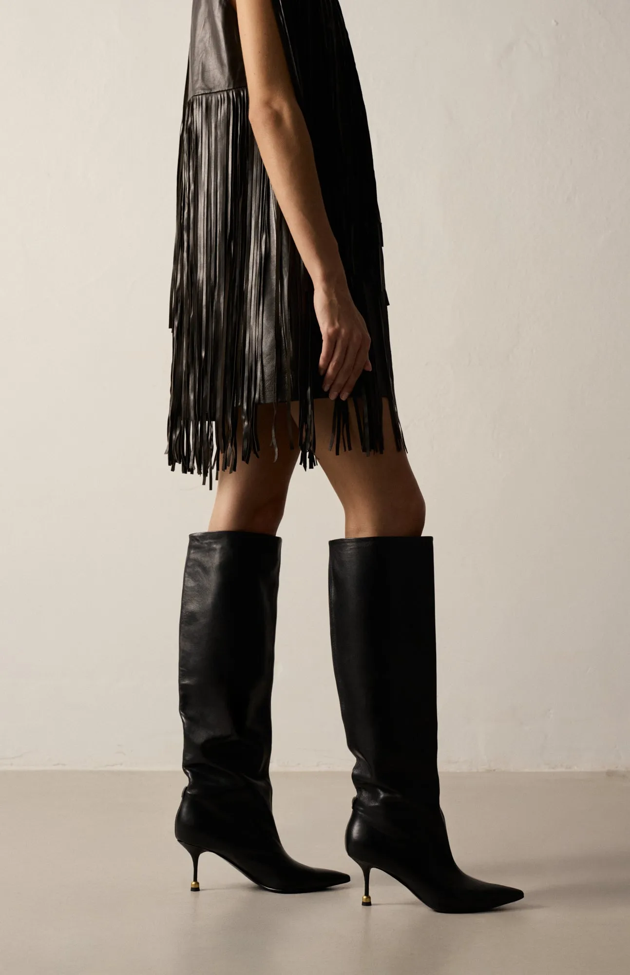 KAJA DEEP BLACK sold by Vanda Novak product image thumbnail 2