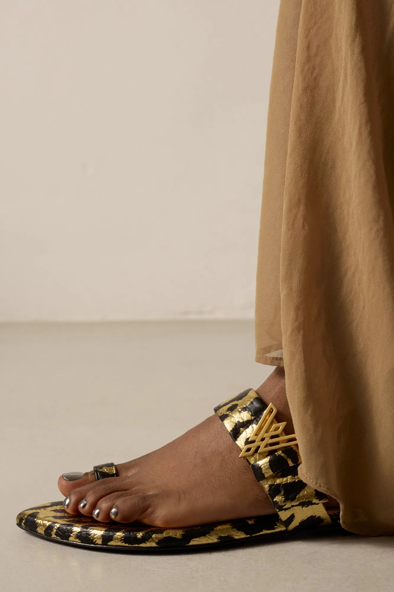 DOLLY BLACK LEOPARD sold by Vanda Novak product image thumbnail 3