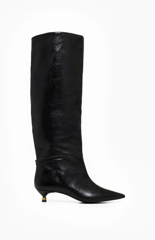 LISA SHARK BLACK sold by Vanda Novak