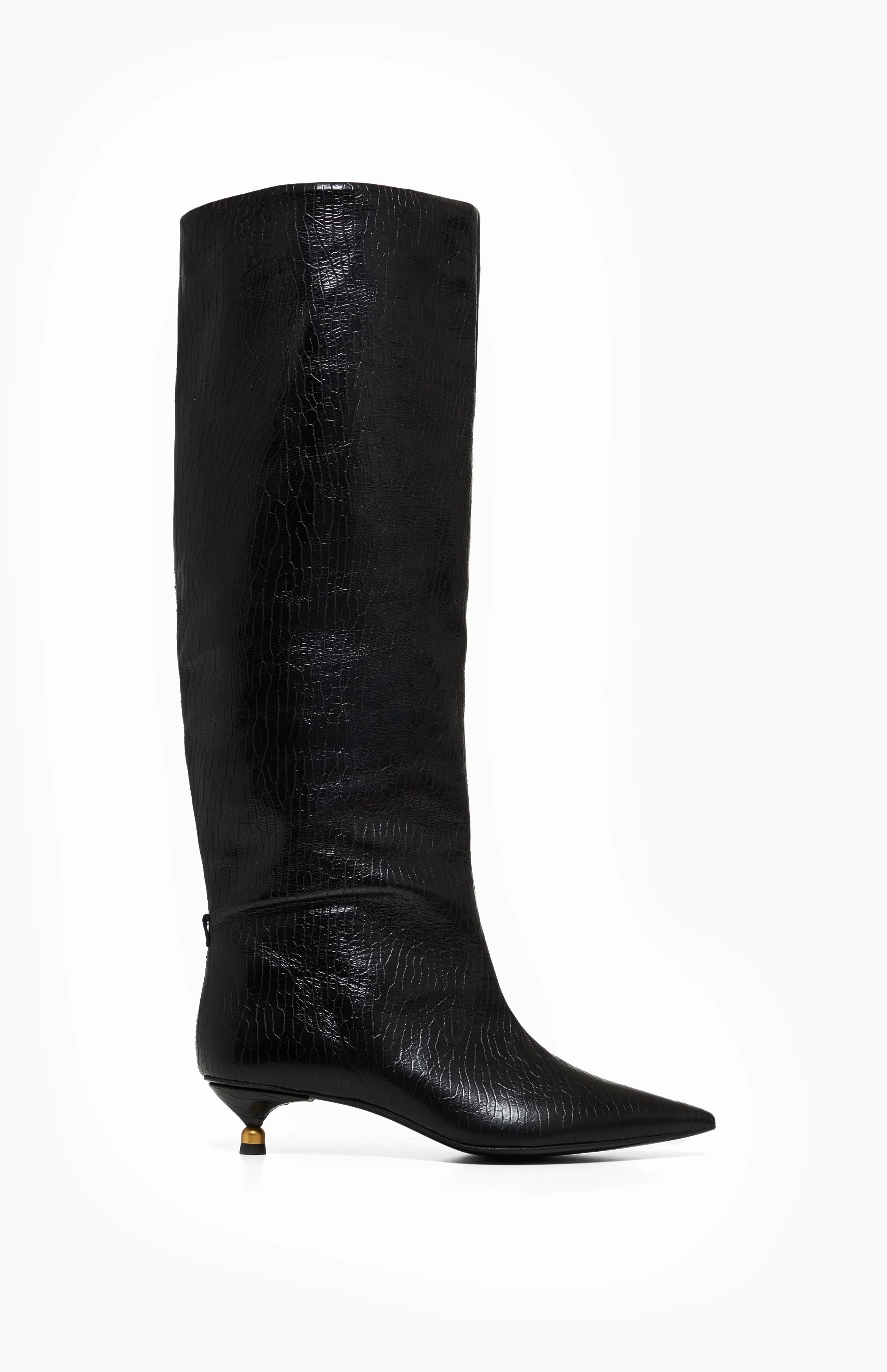 LISA SHARK BLACK sold by Vanda Novak