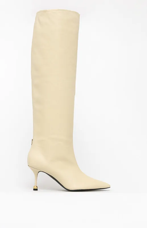 KAJA IVORY made by Vanda Novak