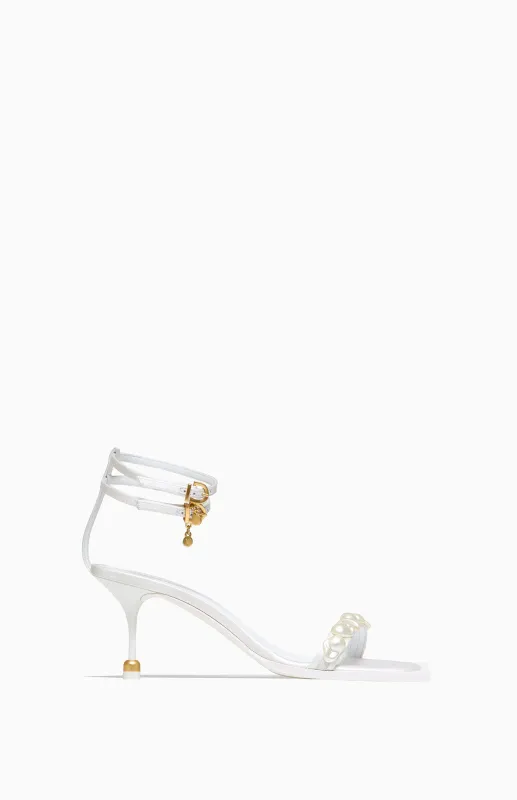 WALLIS PEARL WHITE made by Vanda Novak