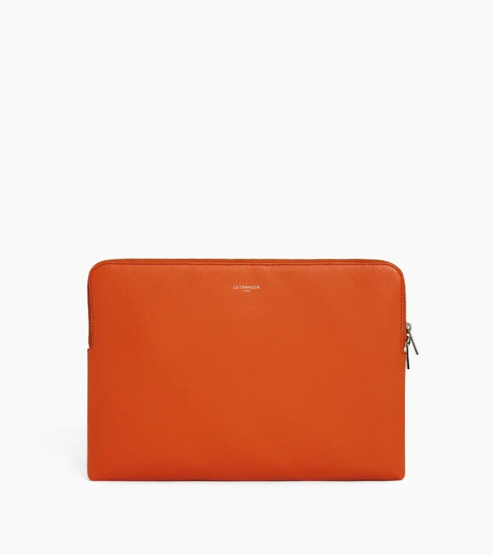 14" laptop sleeve in grained leather sold by Le Tanneur