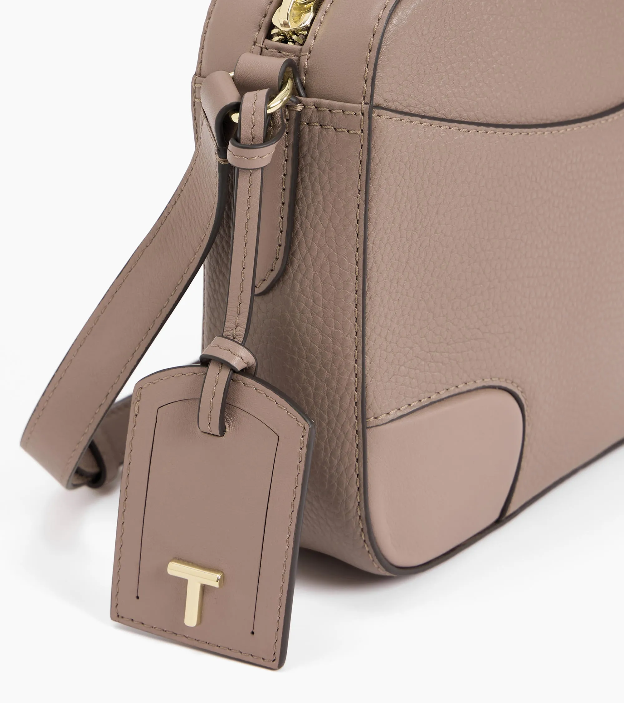 Romy medium crossbody bag in grained and smooth leather sold by Le Tanneur product image thumbnail 2