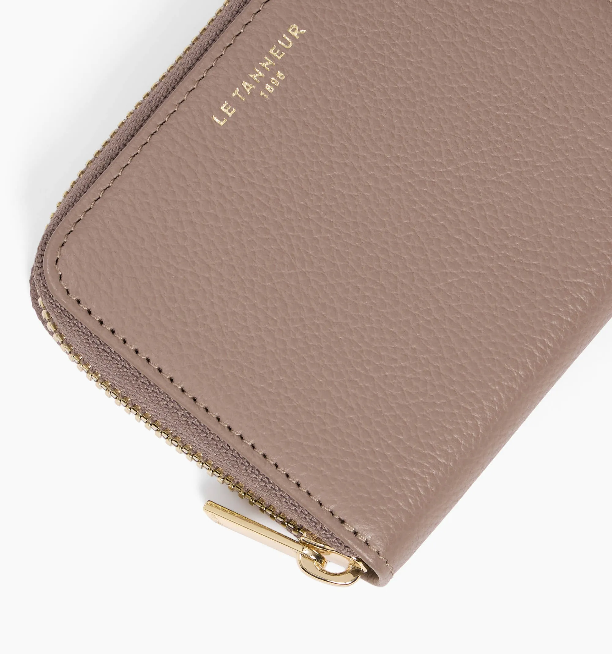 Emilie coin purse in grained leather sold by Le Tanneur product image thumbnail 2