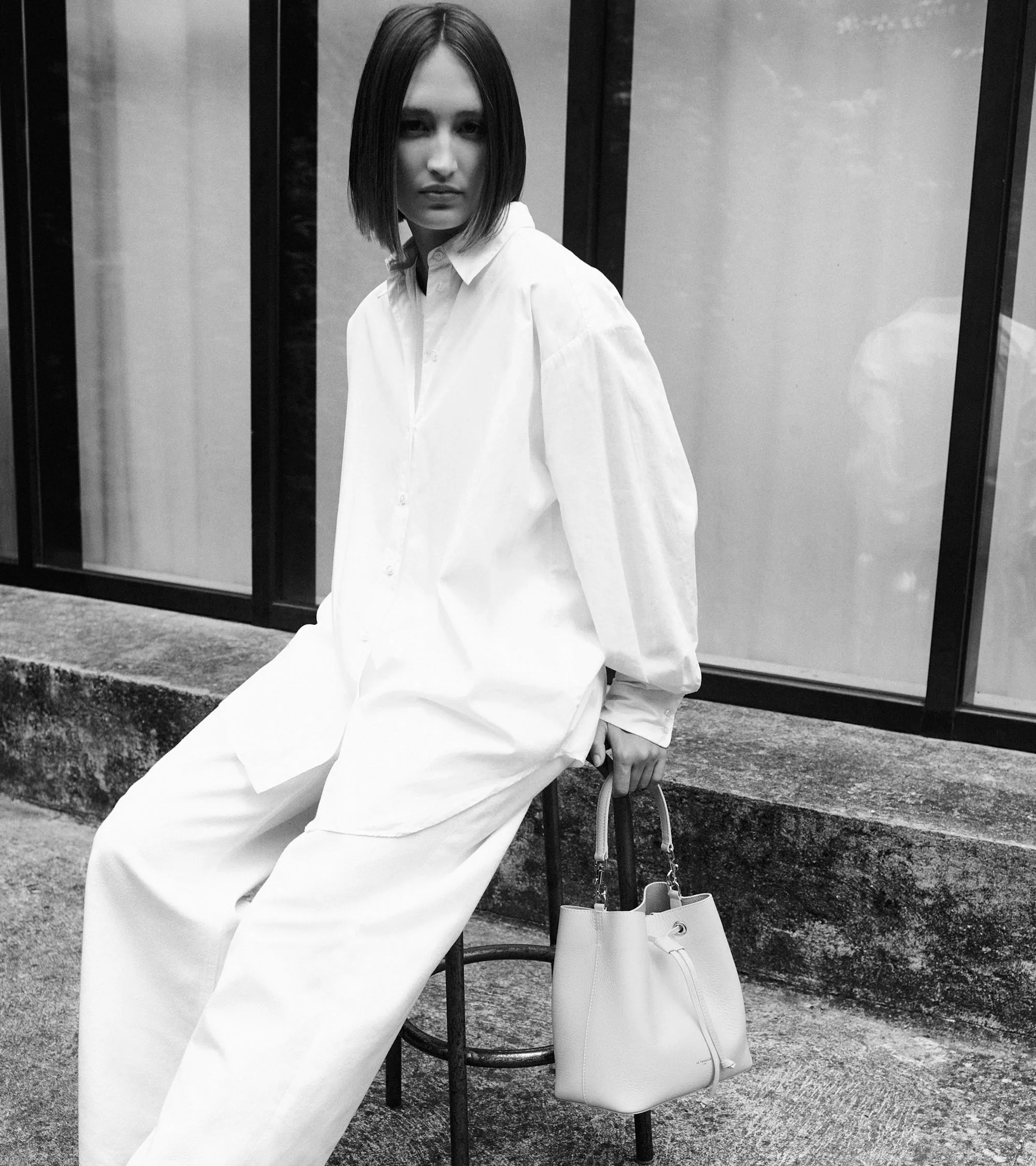 Louise bucket bag in grained leather sold by Le Tanneur product image thumbnail 5