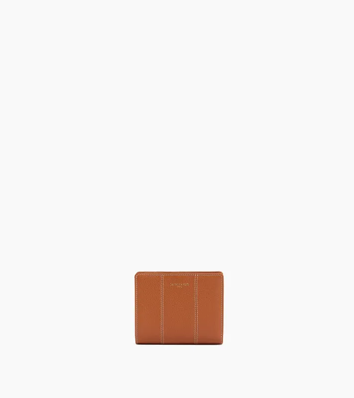 Juliette small wallet in grained leather sold by Le Tanneur