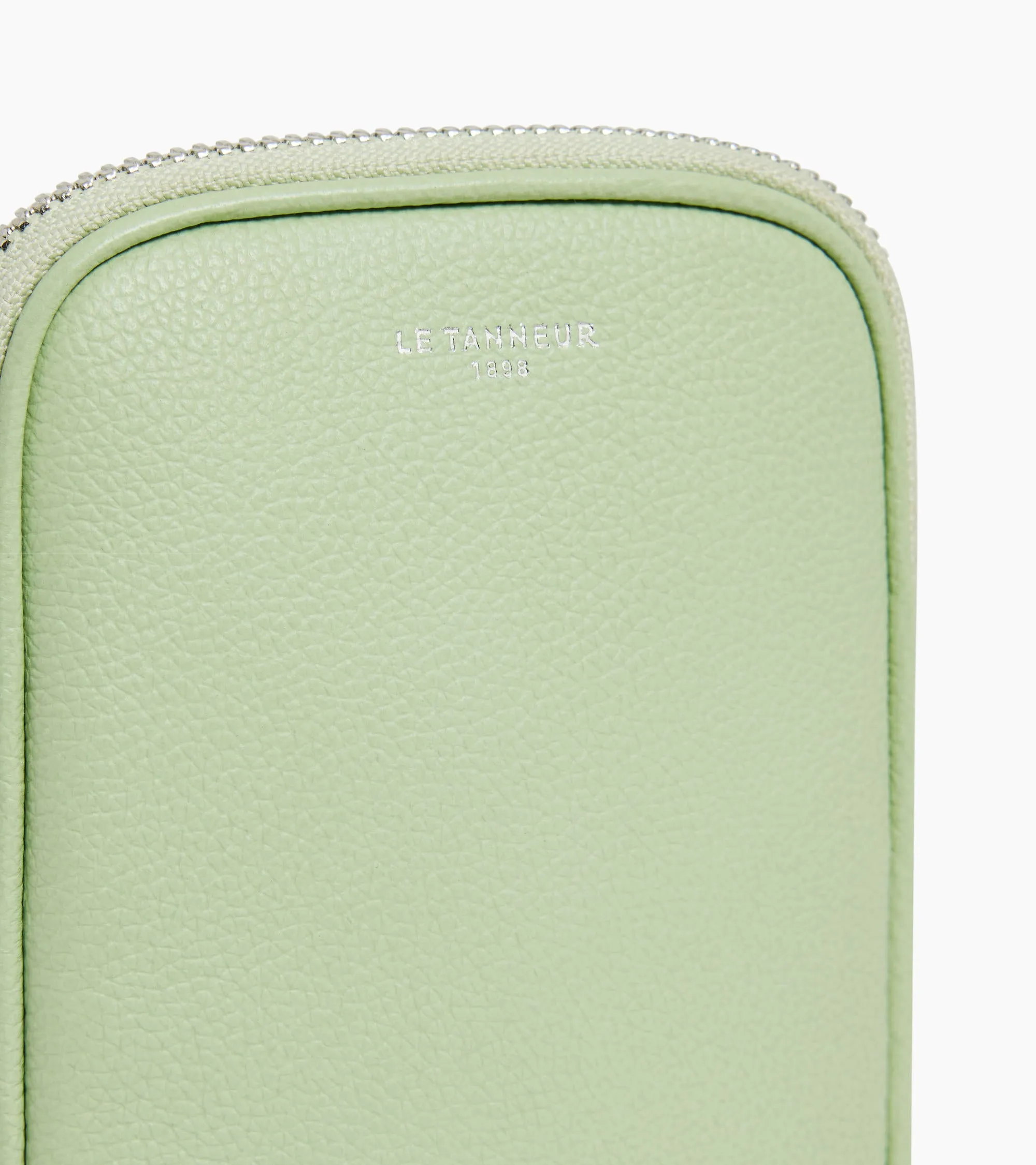 Emile phone case in grained leather sold by Le Tanneur product image thumbnail 2