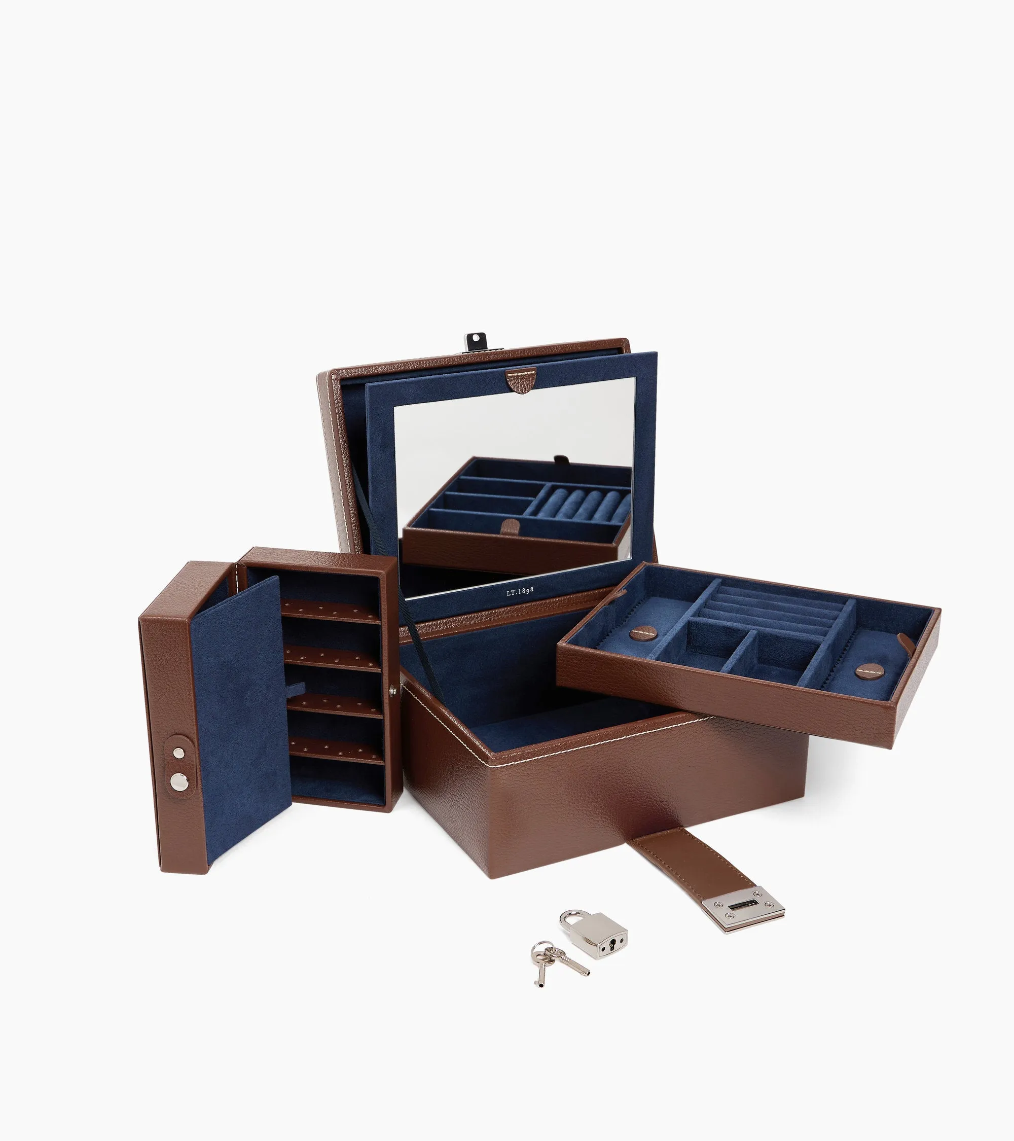 Medium jewelry box in leather sold by Le Tanneur product image thumbnail 2