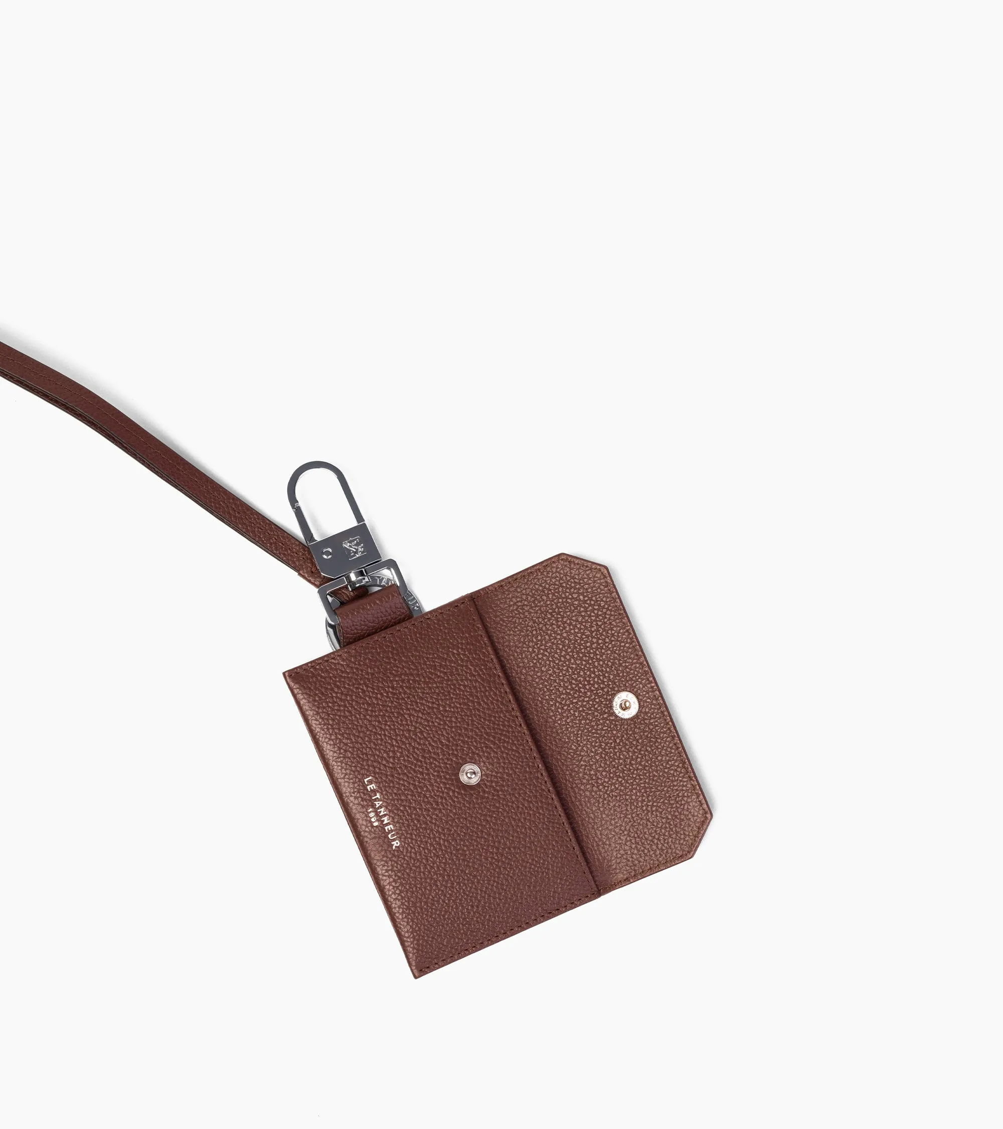 Luggage tag in grained leather sold by Le Tanneur product image thumbnail 2