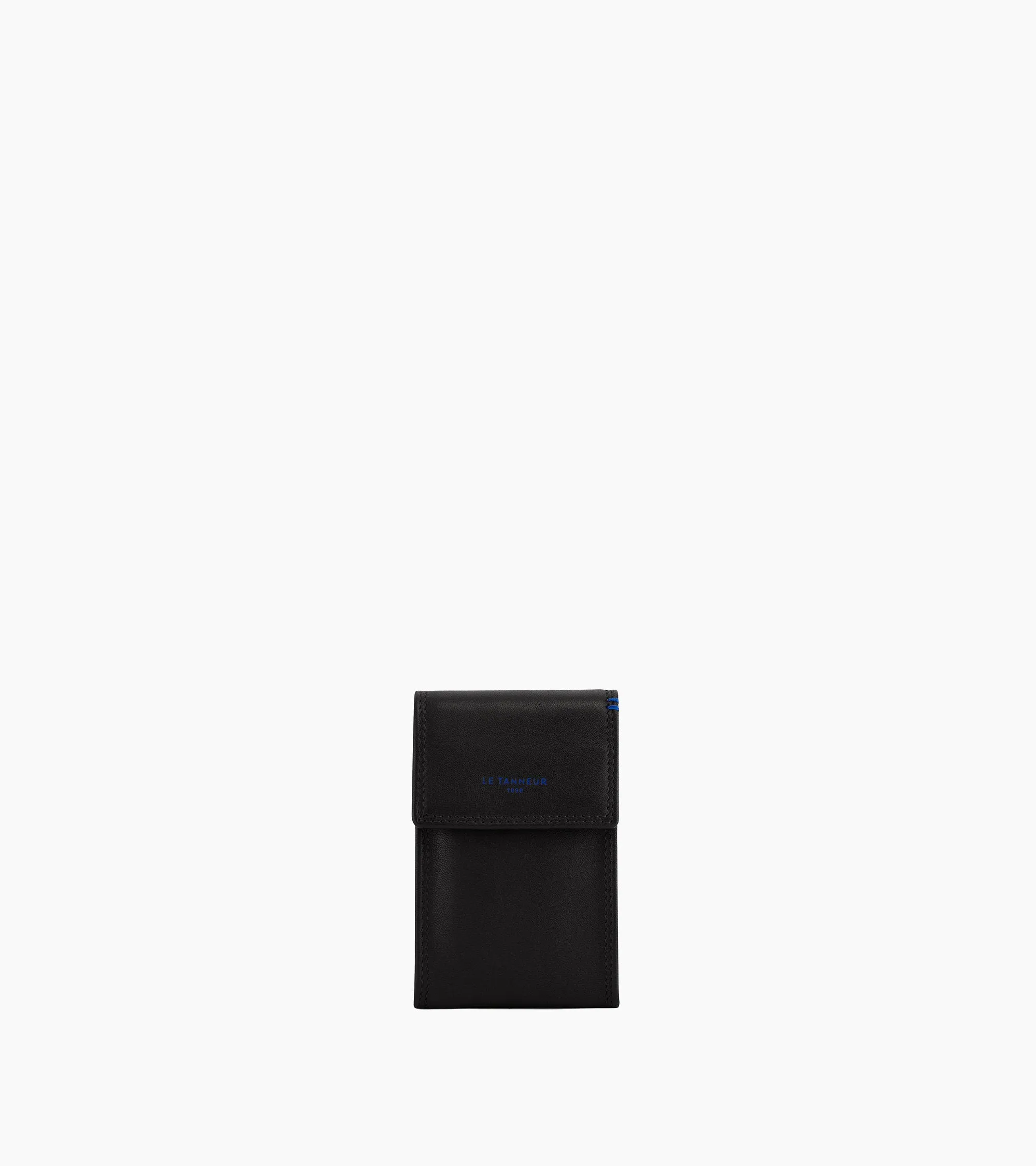 Martin flap key case in smooth leather sold by Le Tanneur