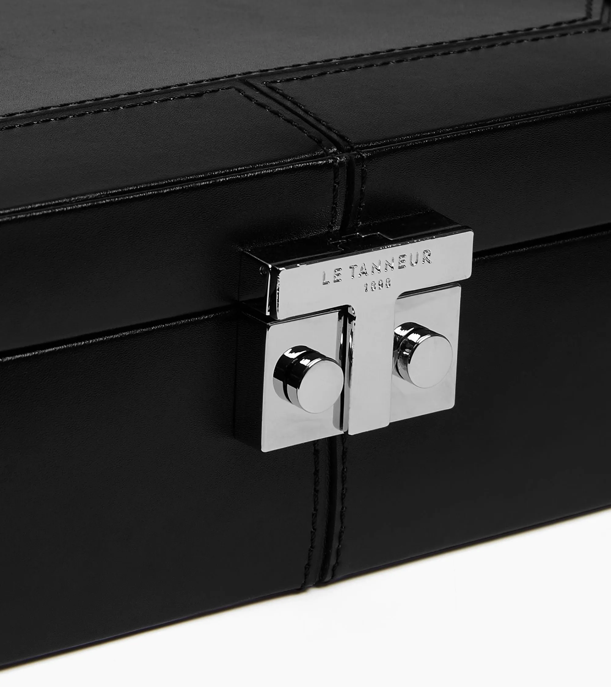 Box for 8 watches with T-clasp in leather sold by Le Tanneur product image thumbnail 3