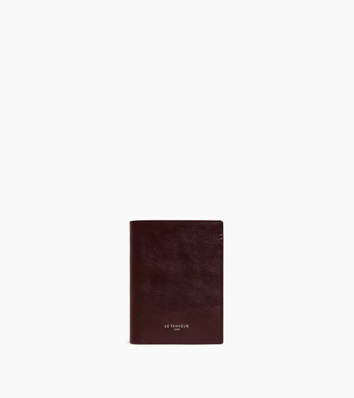 Lucien vertical zipped wallet in oiled leather made by Le Tanneur