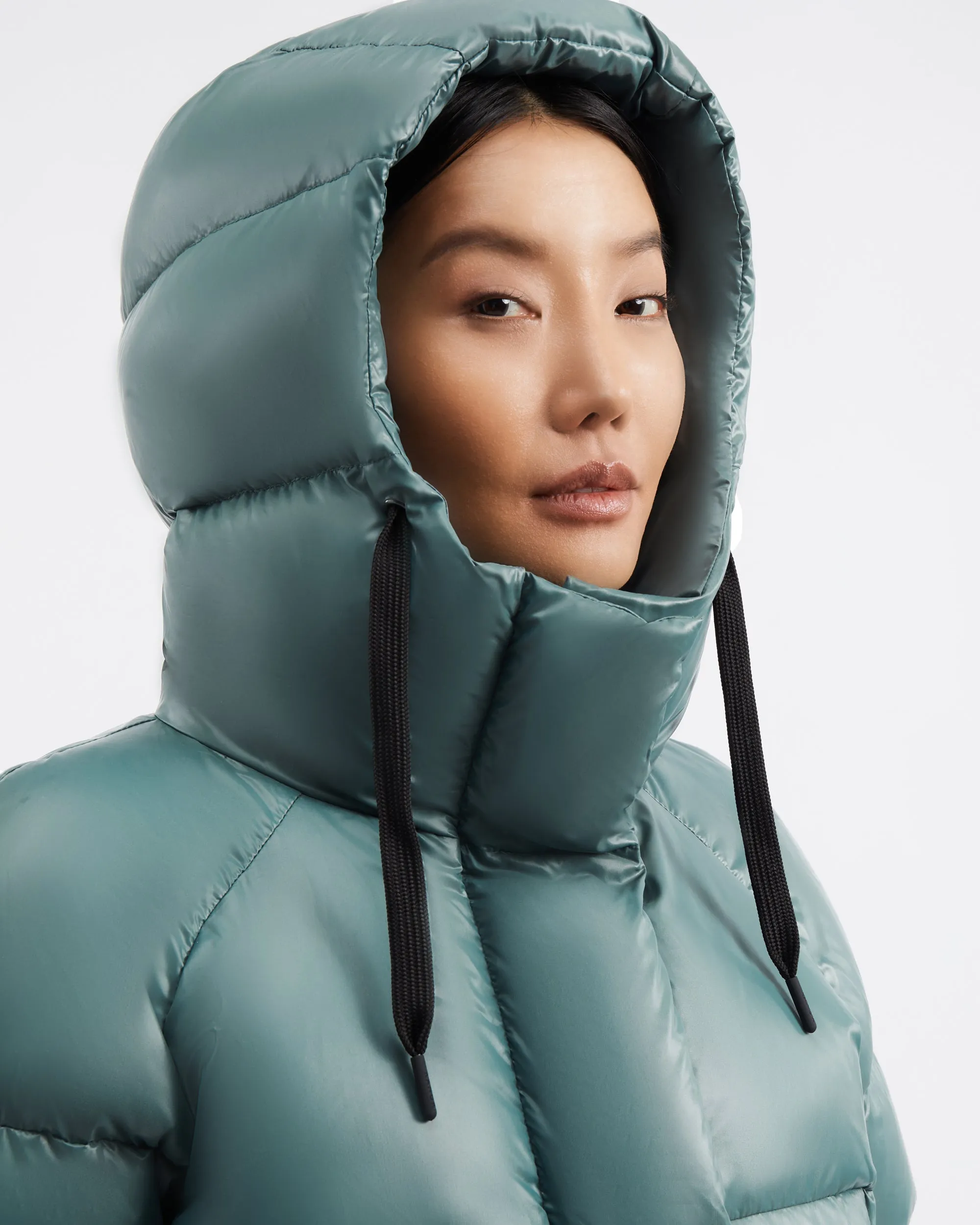 Kiruna Shiny Down Puffer sold by Kanuk product image thumbnail 2