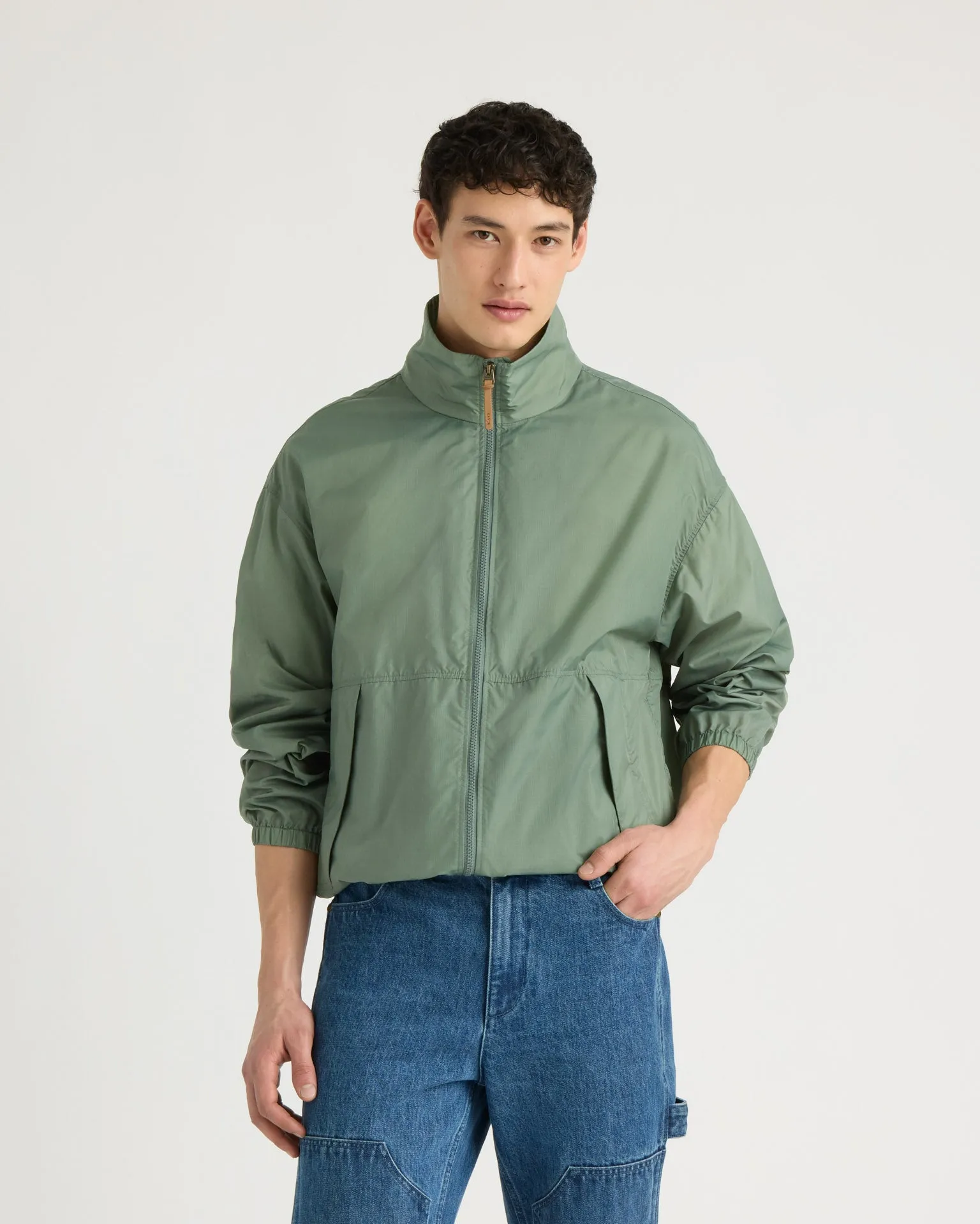 Frontenac Windbreaker sold by Kanuk