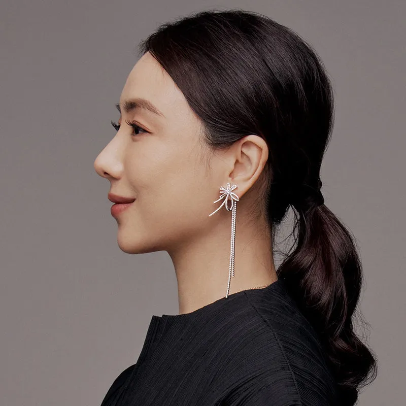 Snowflake Tassel Earring sold by Hefang product image thumbnail 4