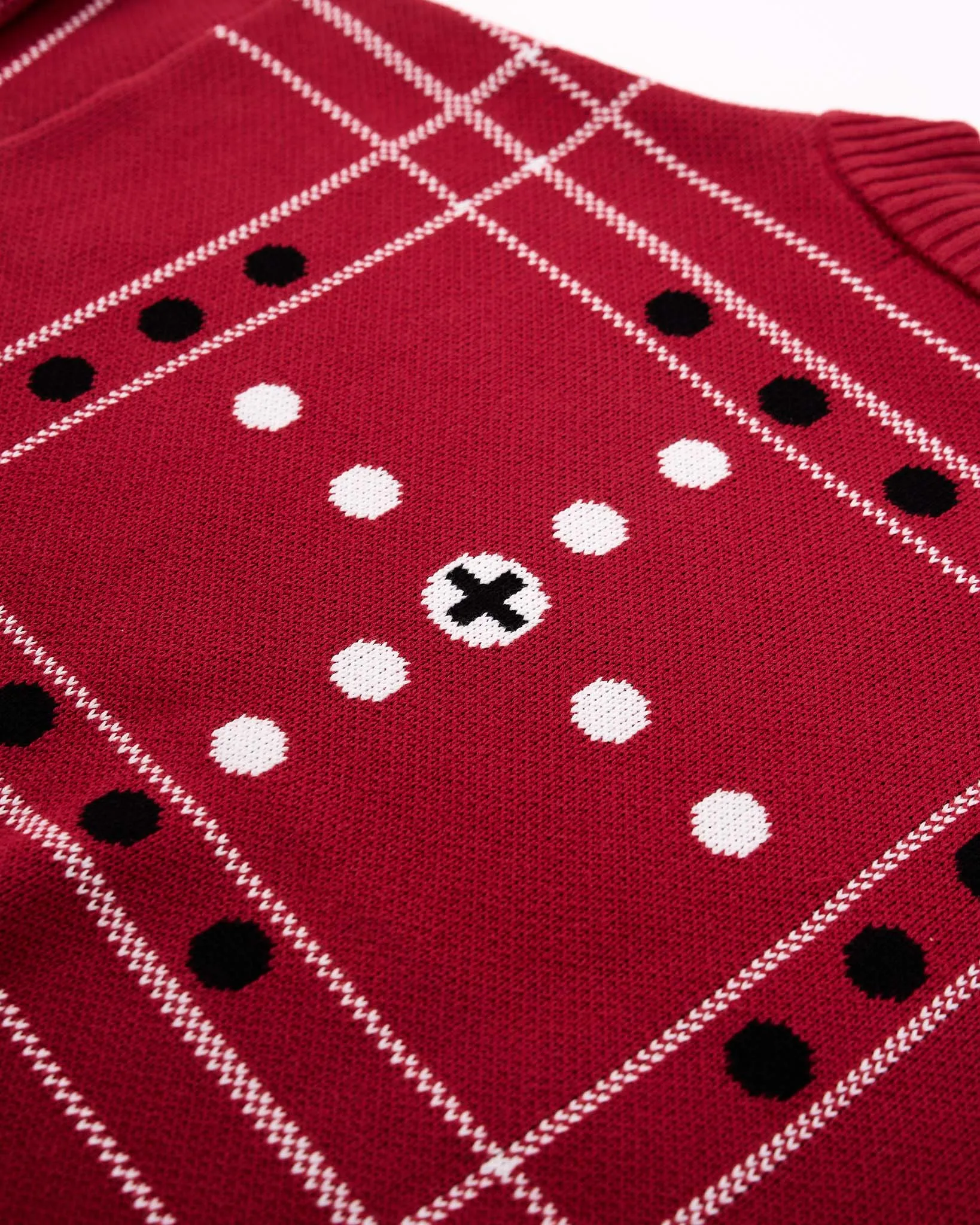 Fidchell Knit - Red sold by Pellador product image thumbnail 4