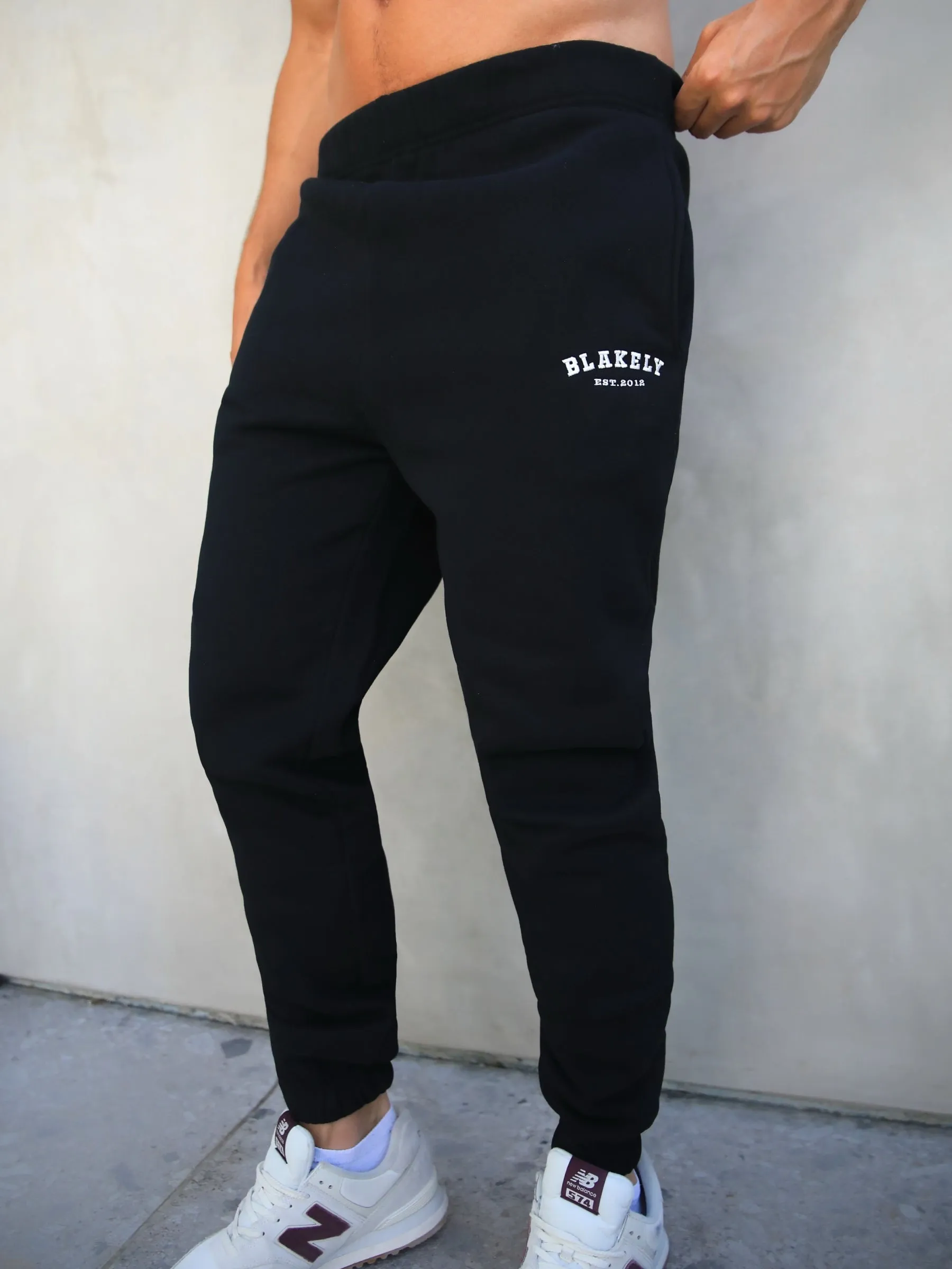 Heritage Relaxed Sweatpants - Black sold by Blakely product image thumbnail 5