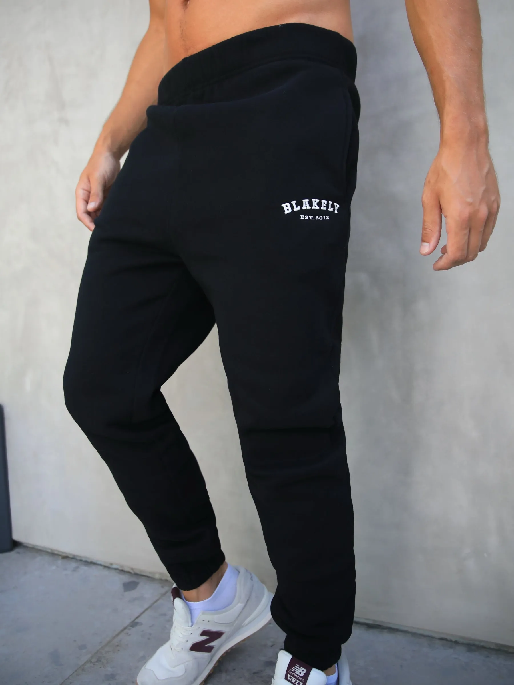 Heritage Relaxed Sweatpants - Black sold by Blakely product image thumbnail 4