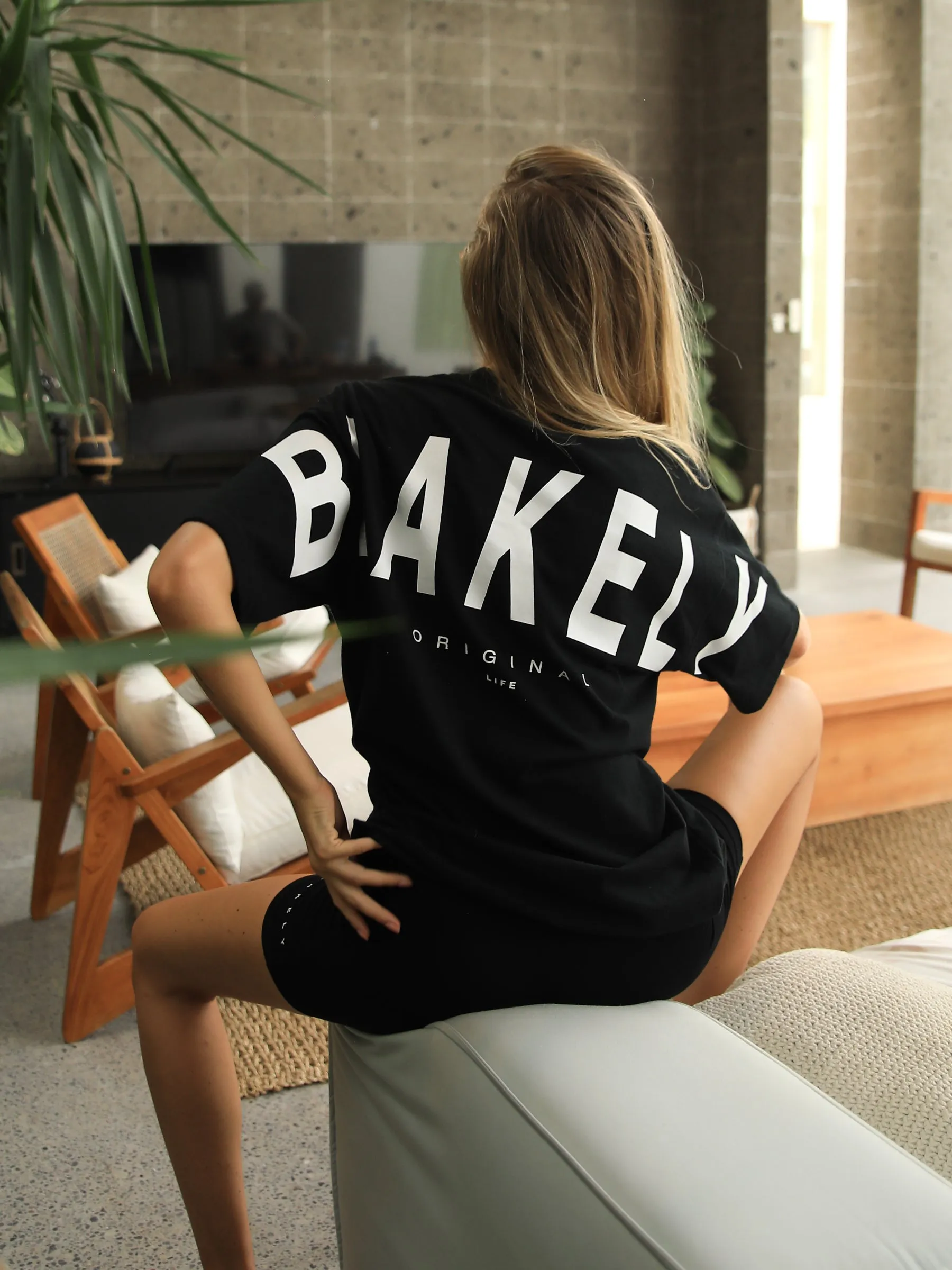 Isabel Oversized T-Shirt - Black sold by Blakely product image thumbnail 4