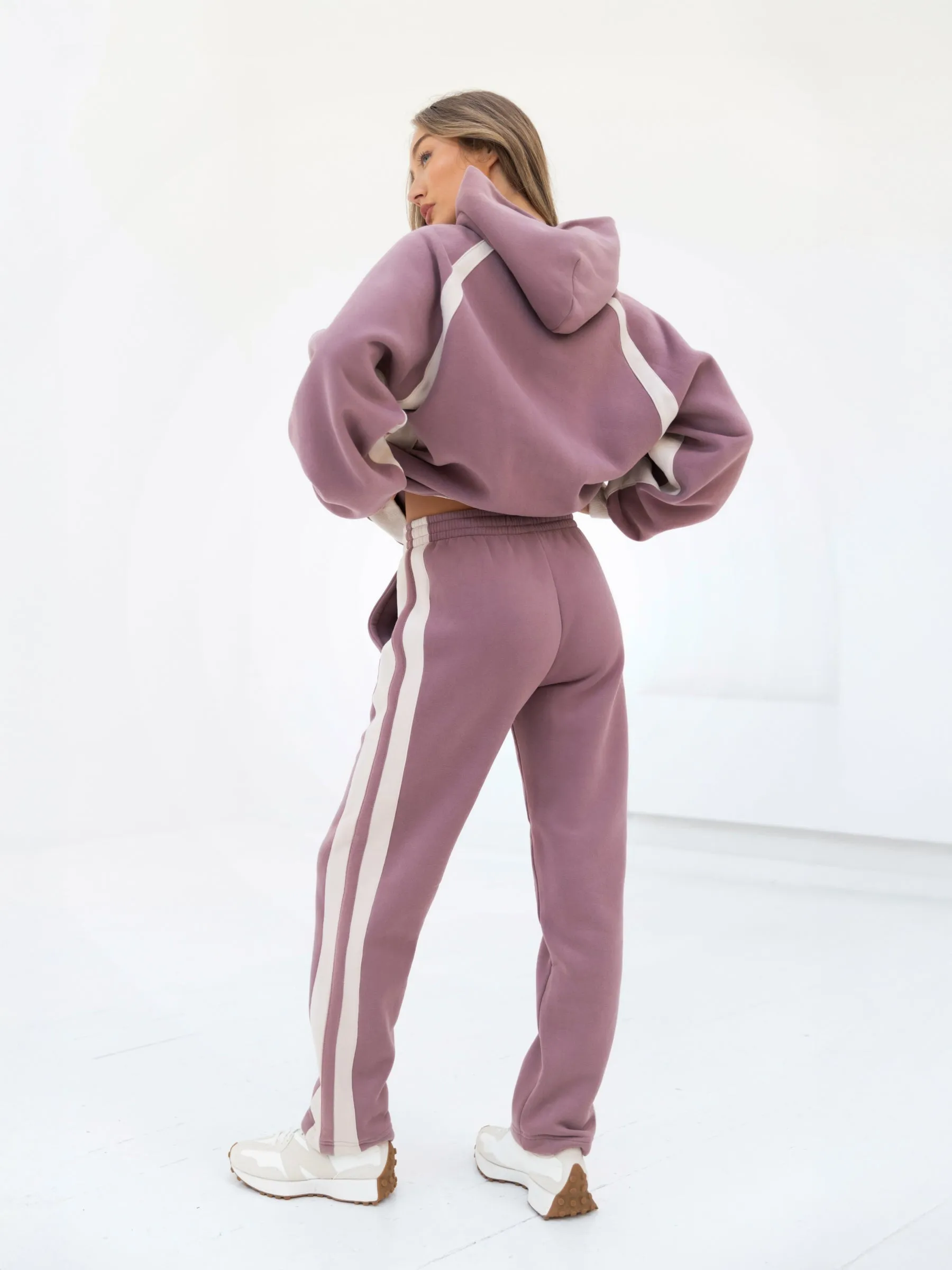 Classic Panel Hoodie & Sweatpants Set - Dusty Pink sold by Blakely product image thumbnail 3