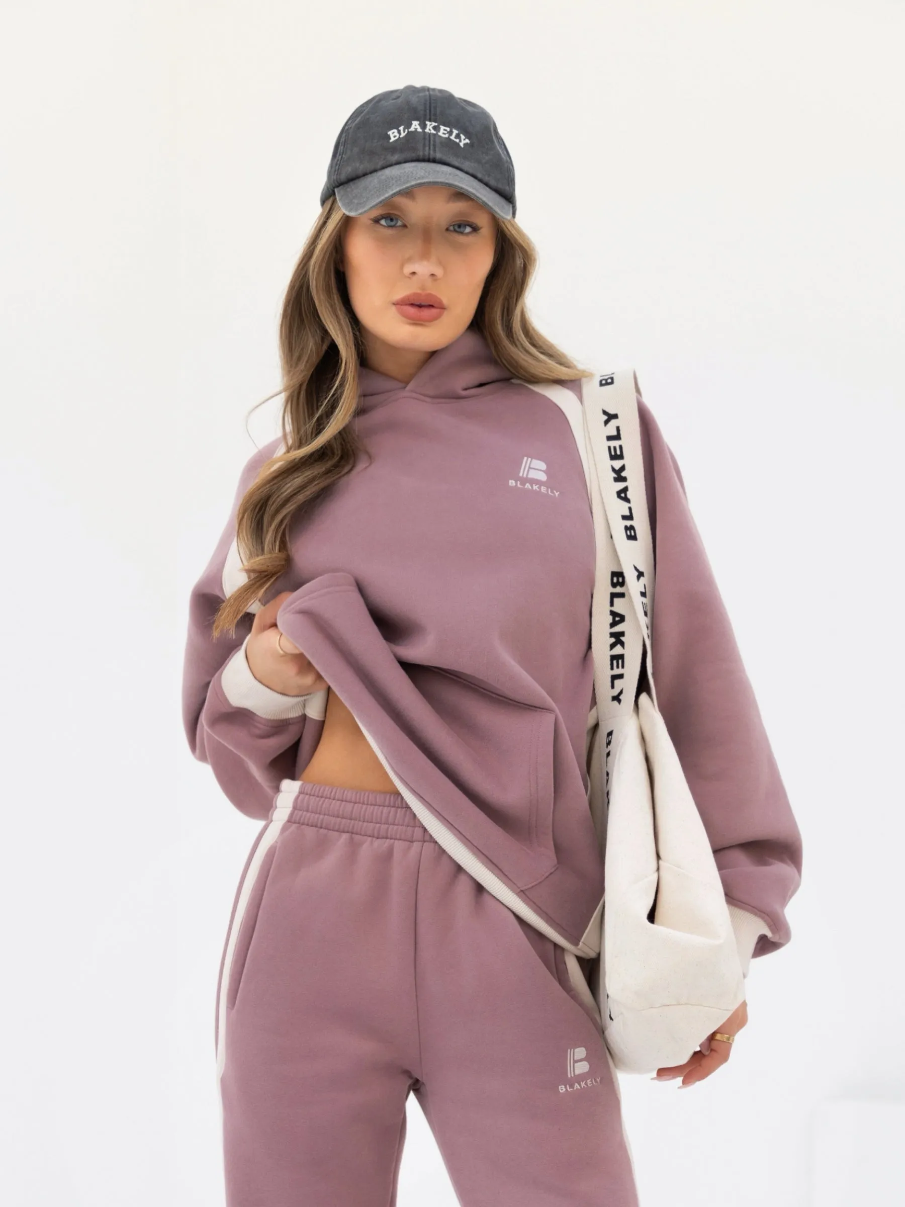 Classic Panel Hoodie & Sweatpants Set - Dusty Pink sold by Blakely product image thumbnail 4