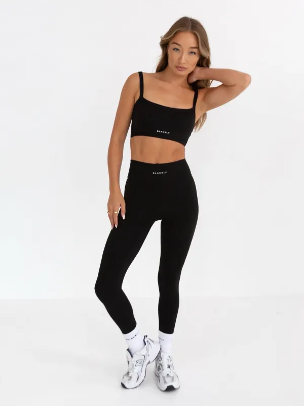 Ultimate Sports Bra & Leggings Set - Black sold by Blakely