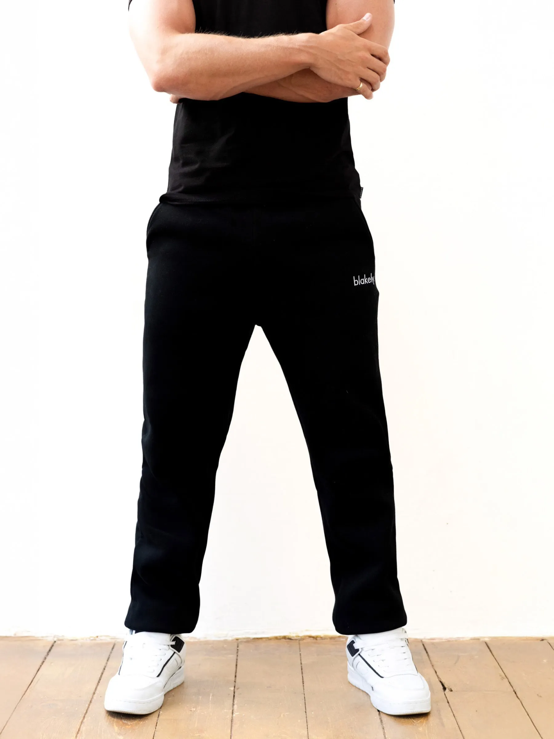 Sami Relaxed Sweatpants - Black sold by Blakely product image thumbnail 2