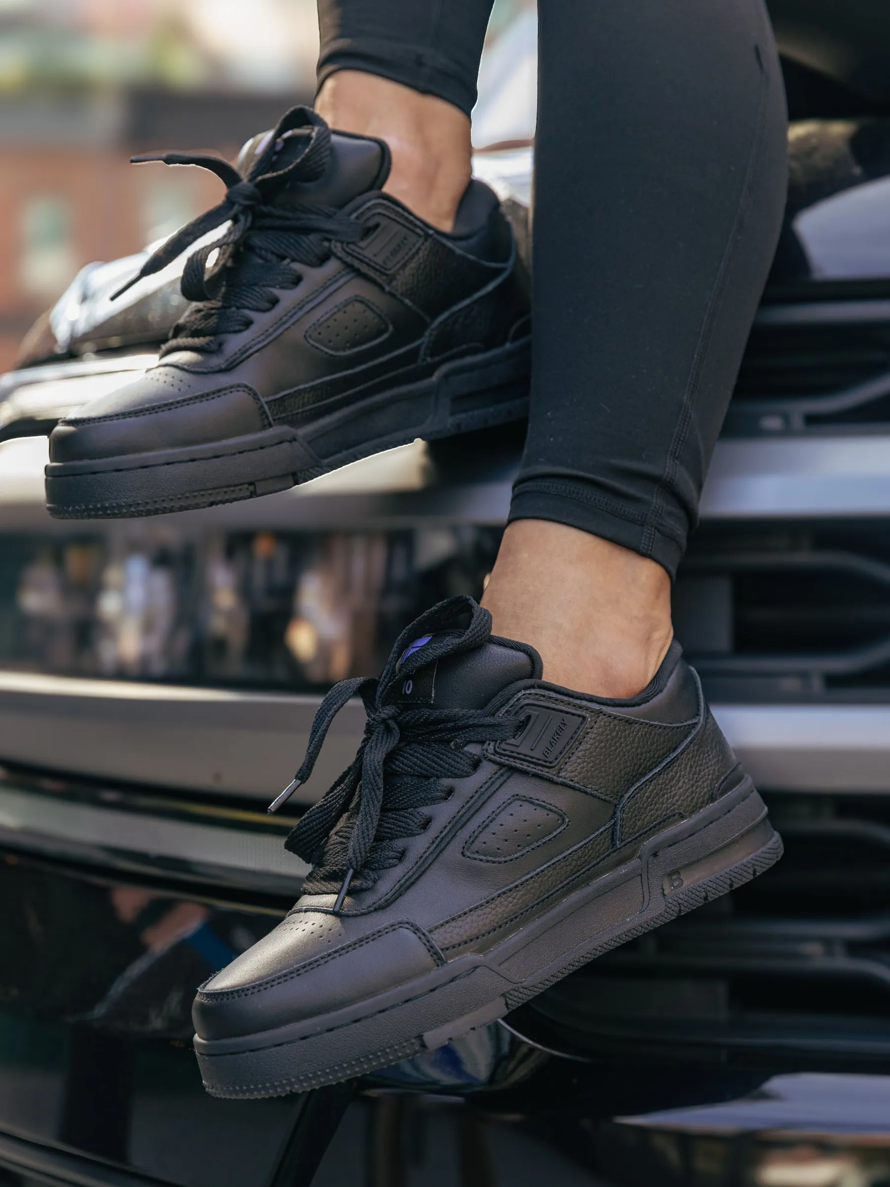 Pacer 610 Trainers - Black sold by Blakely