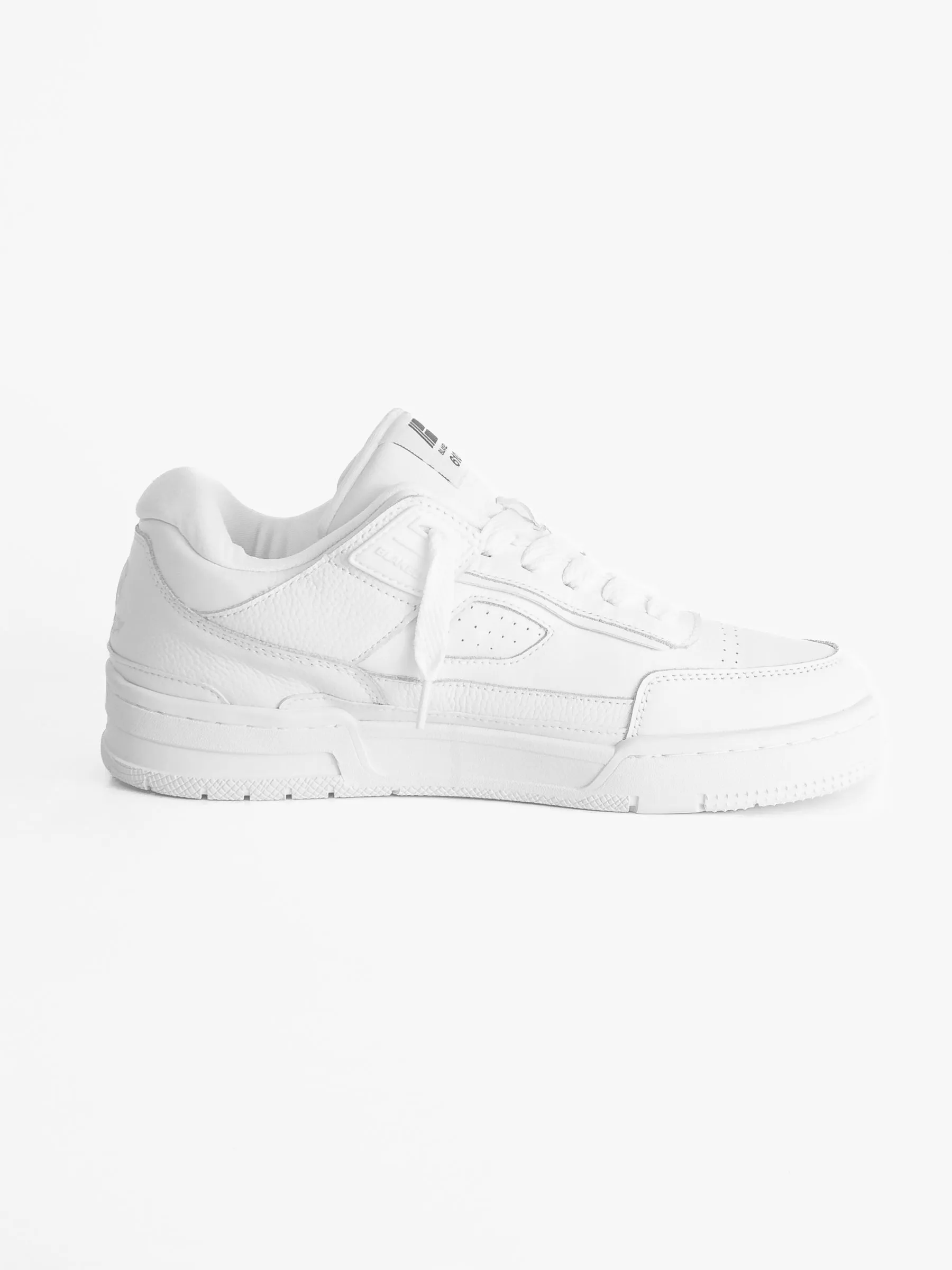 Pacer 610 Trainers - White sold by Blakely product image thumbnail 2