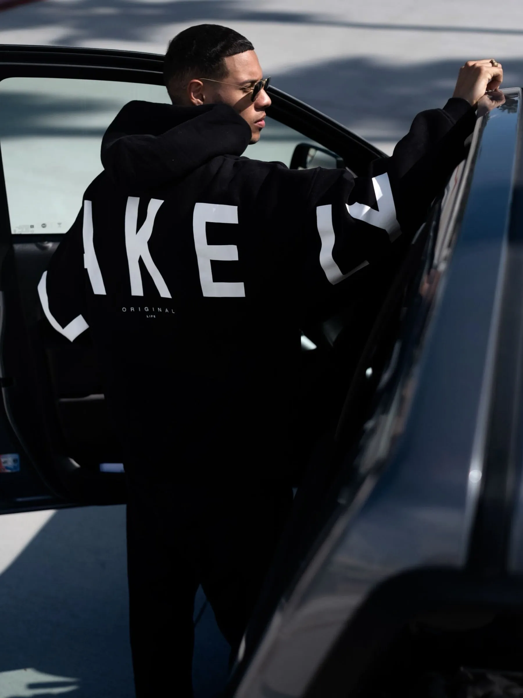 Idris Oversized Hoodie - Black sold by Blakely product image thumbnail 3
