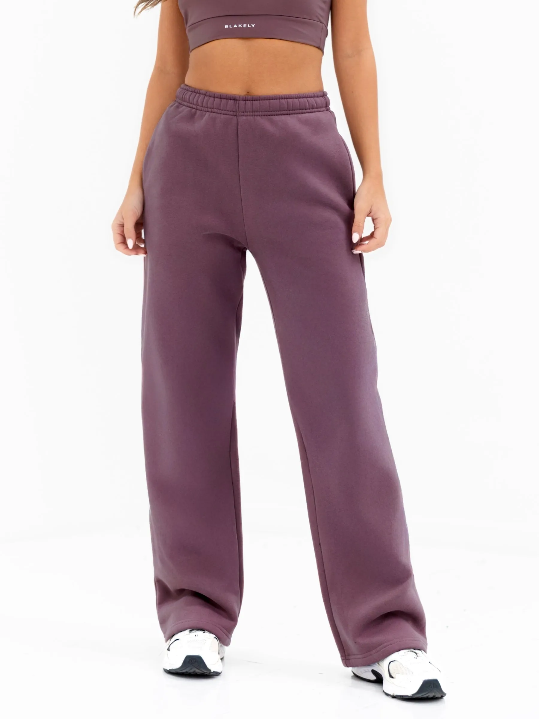 Isabel Wide Leg Sweatpants - Light Plum sold by Blakely product image thumbnail 5