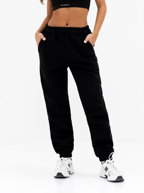Isabel Sweatpants - Black sold by Blakely