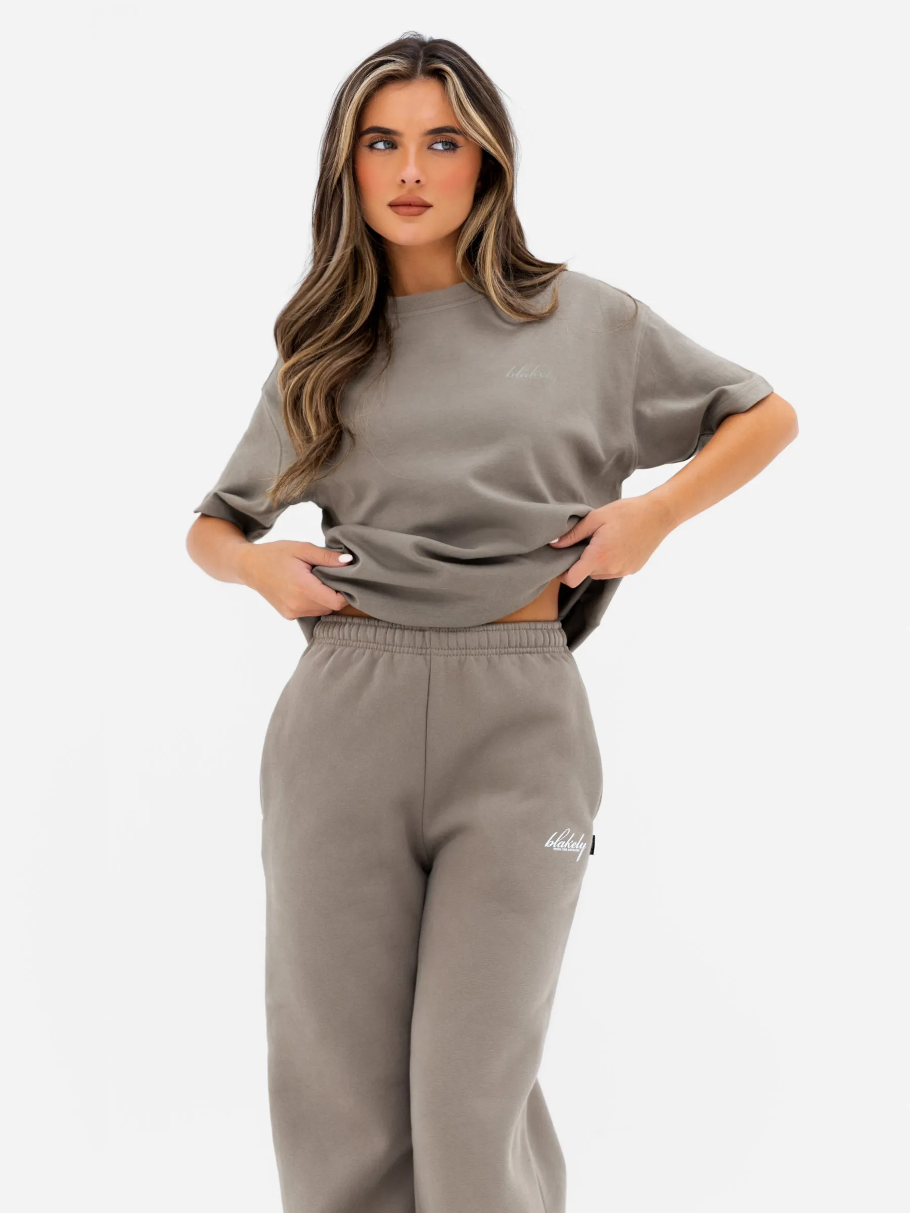 Georgia Wide Leg Sweatpants - Safari Green sold by Blakely product image thumbnail 5