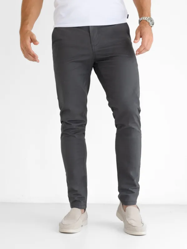 Stretch Chinos - Graphite made by Blakely