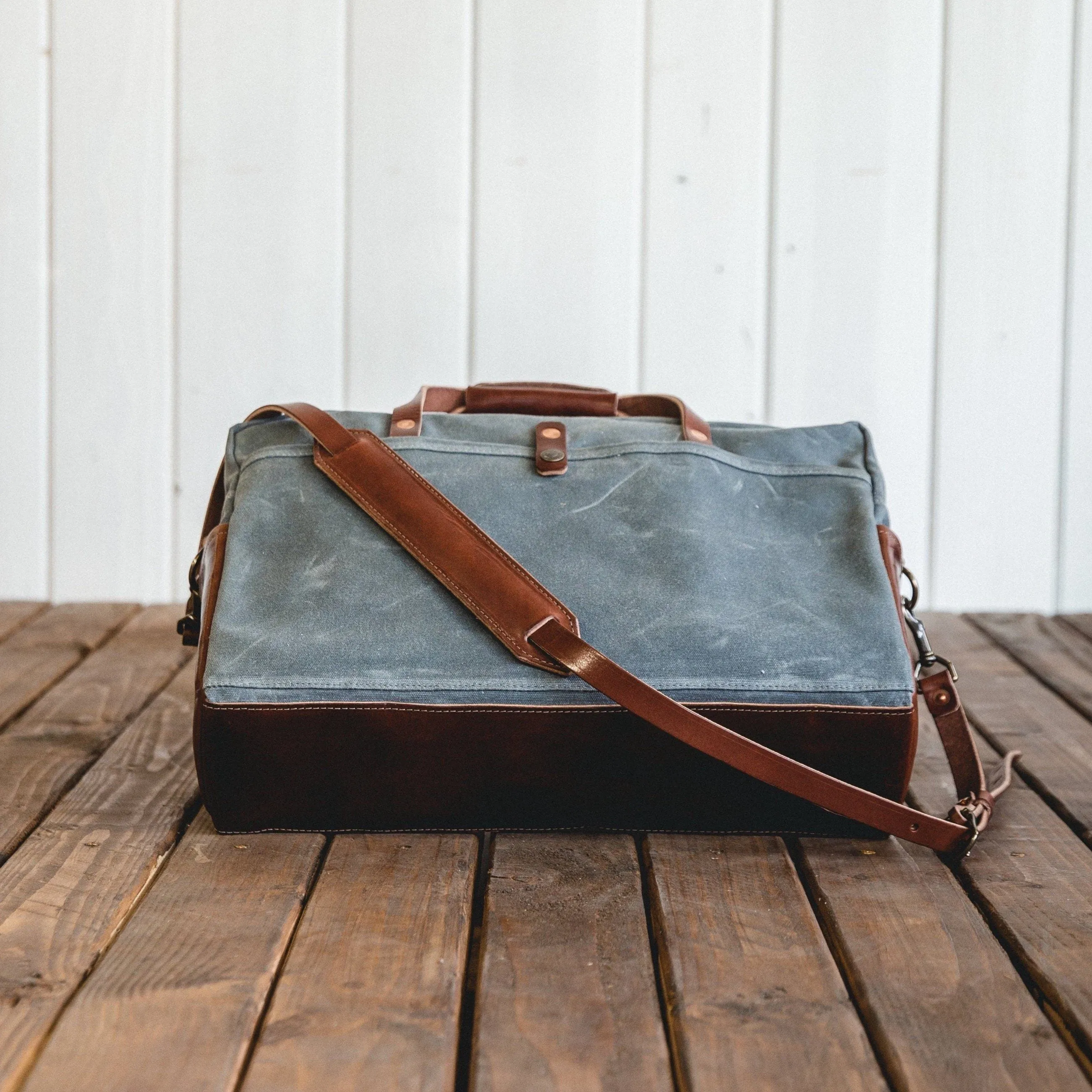 Courier Briefcase - Charcoal sold by Bradley Mountain product image thumbnail 3