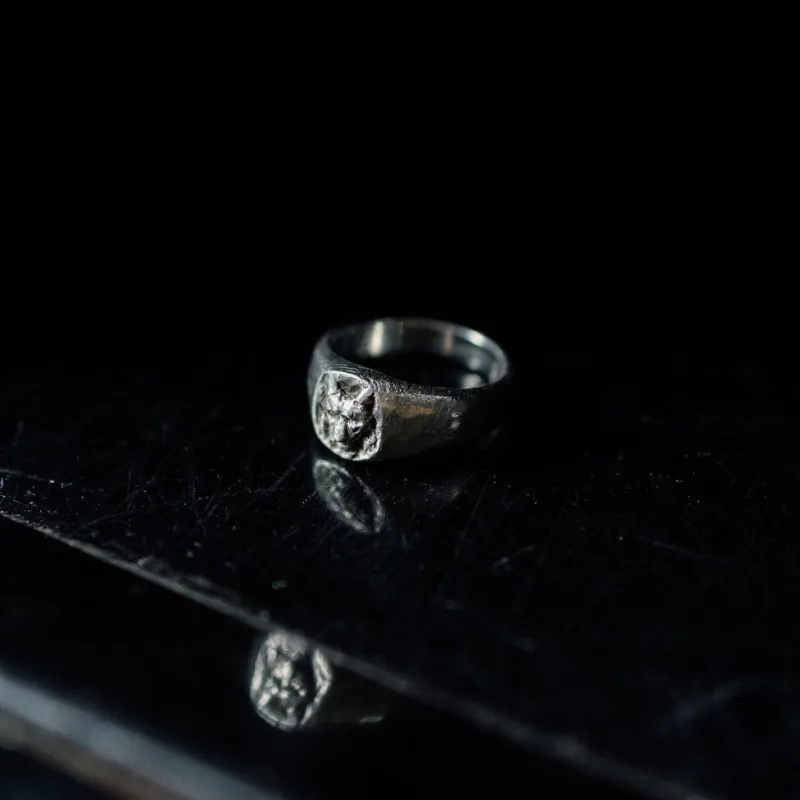 Bradley Mtn X Bloedstone Wolf Ring made by Bradley Mountain