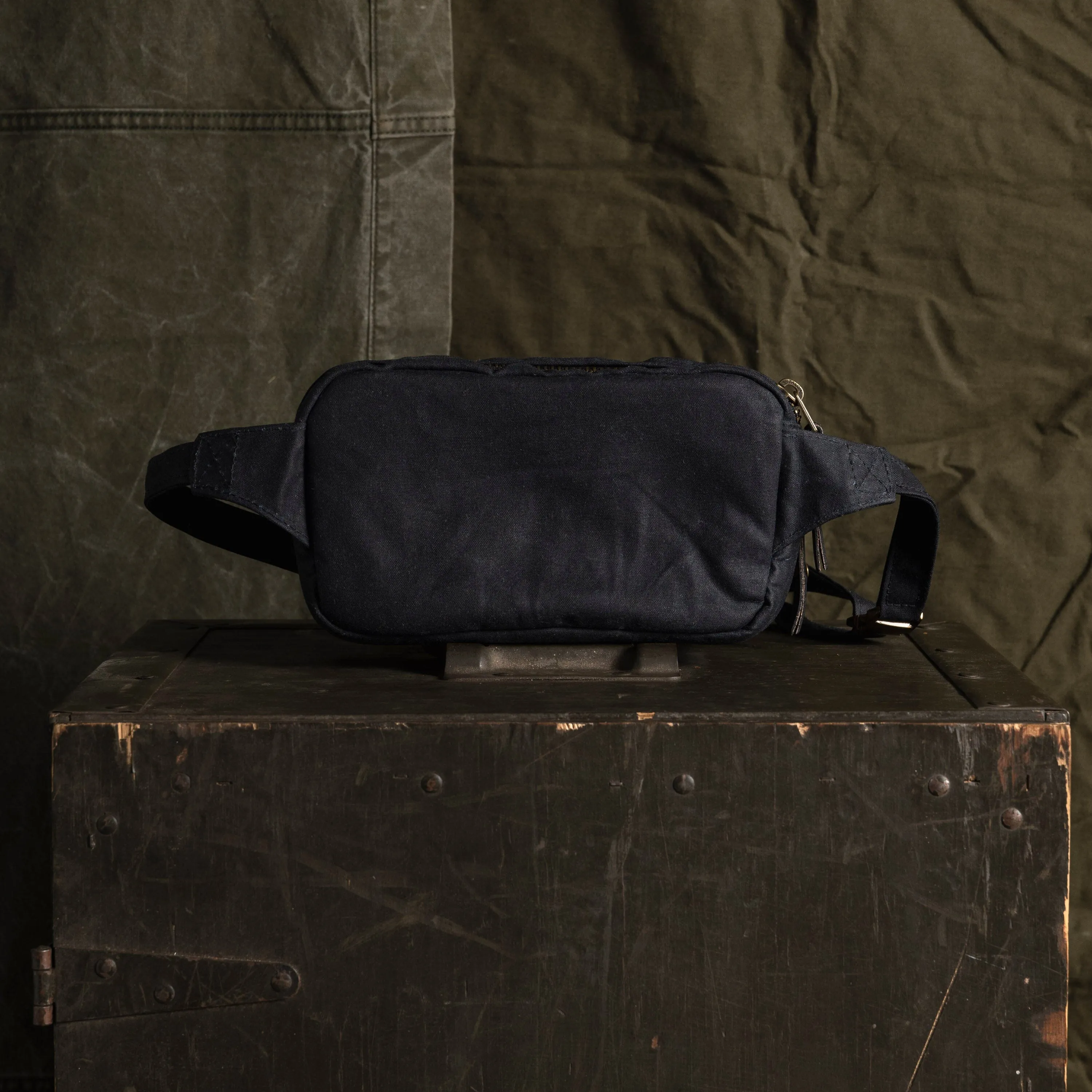 Pointer Crossbody Bag - Black sold by Bradley Mountain product image thumbnail 4