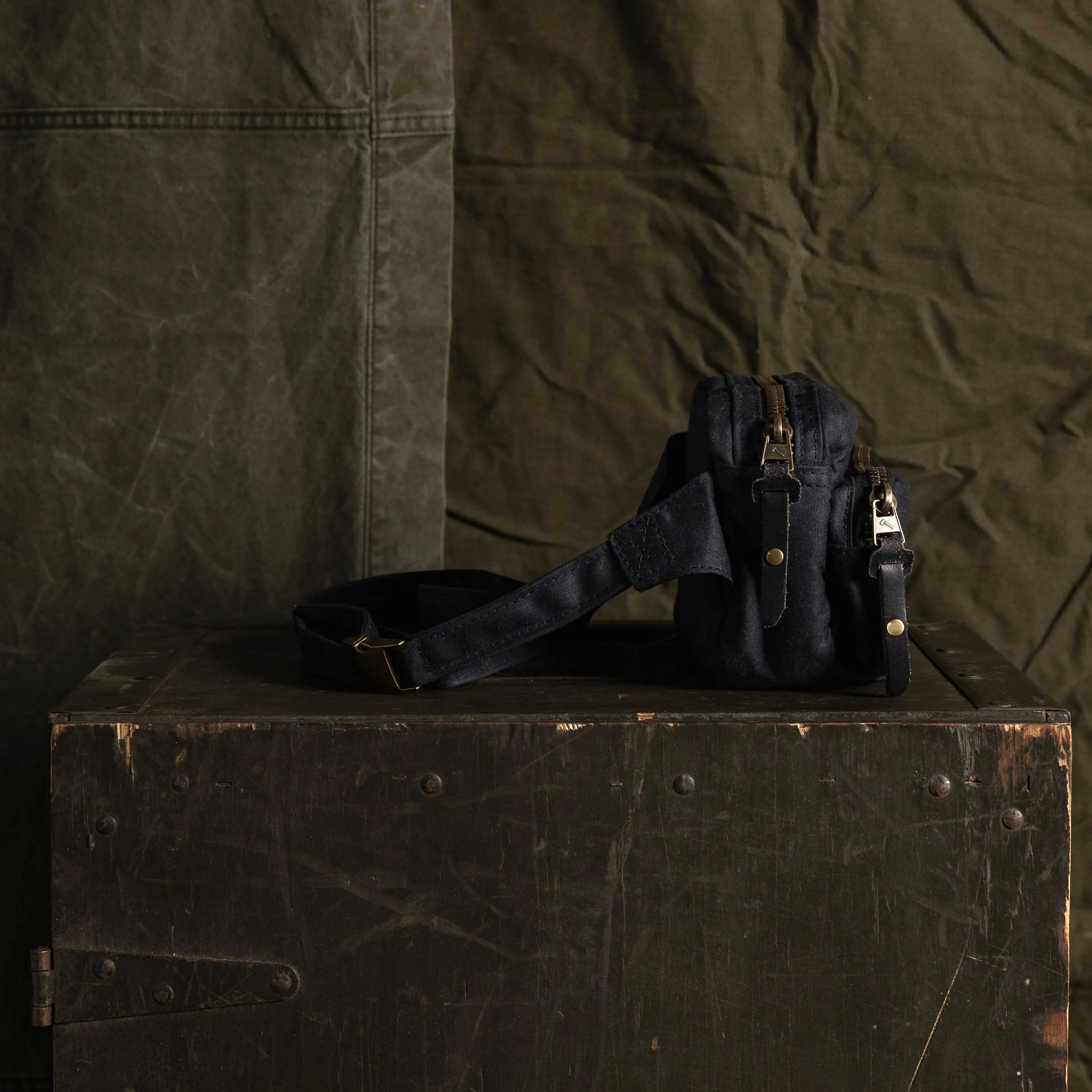 Pointer Crossbody Bag - Black sold by Bradley Mountain product image thumbnail 3