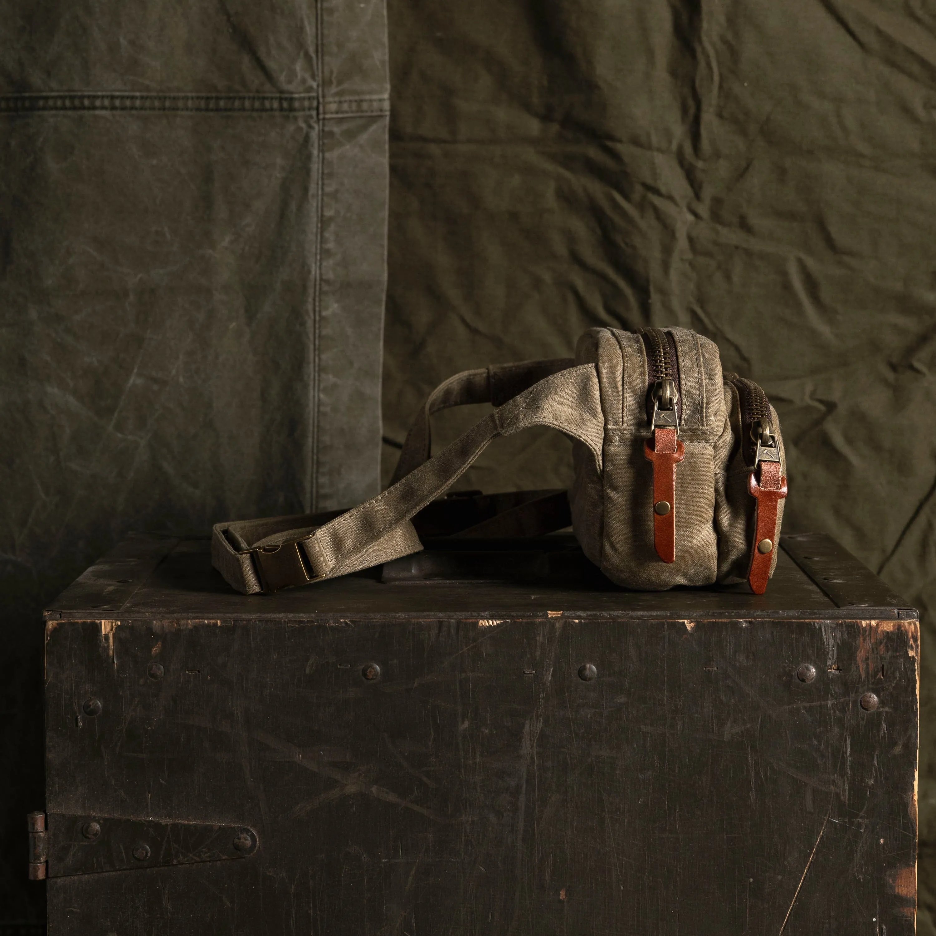 Pointer Crossbody Bag - Field Tan sold by Bradley Mountain product image thumbnail 3