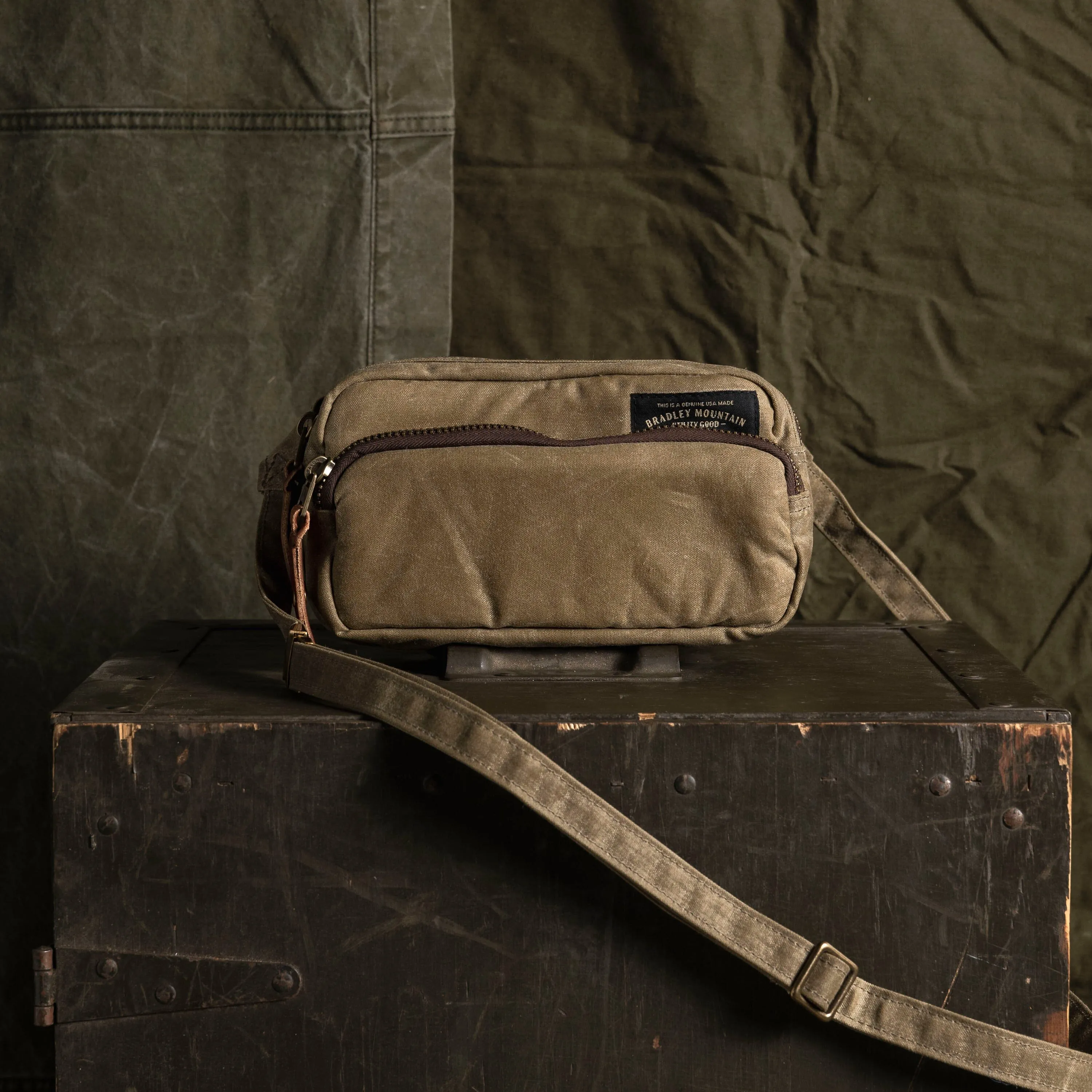 Pointer Crossbody Bag - Field Tan sold by Bradley Mountain