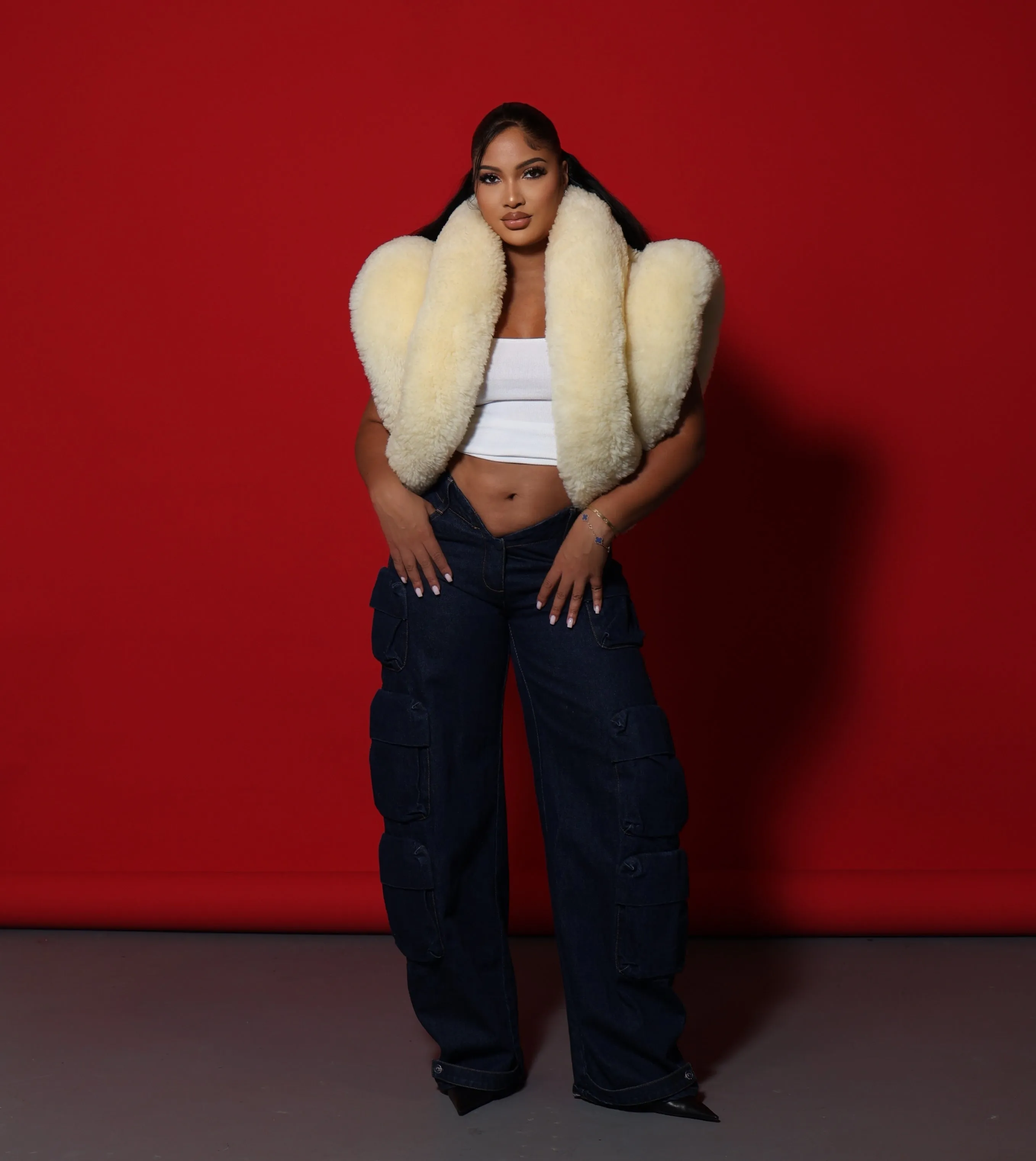 Shearling Tire Vest sold by Varenne product image thumbnail 5