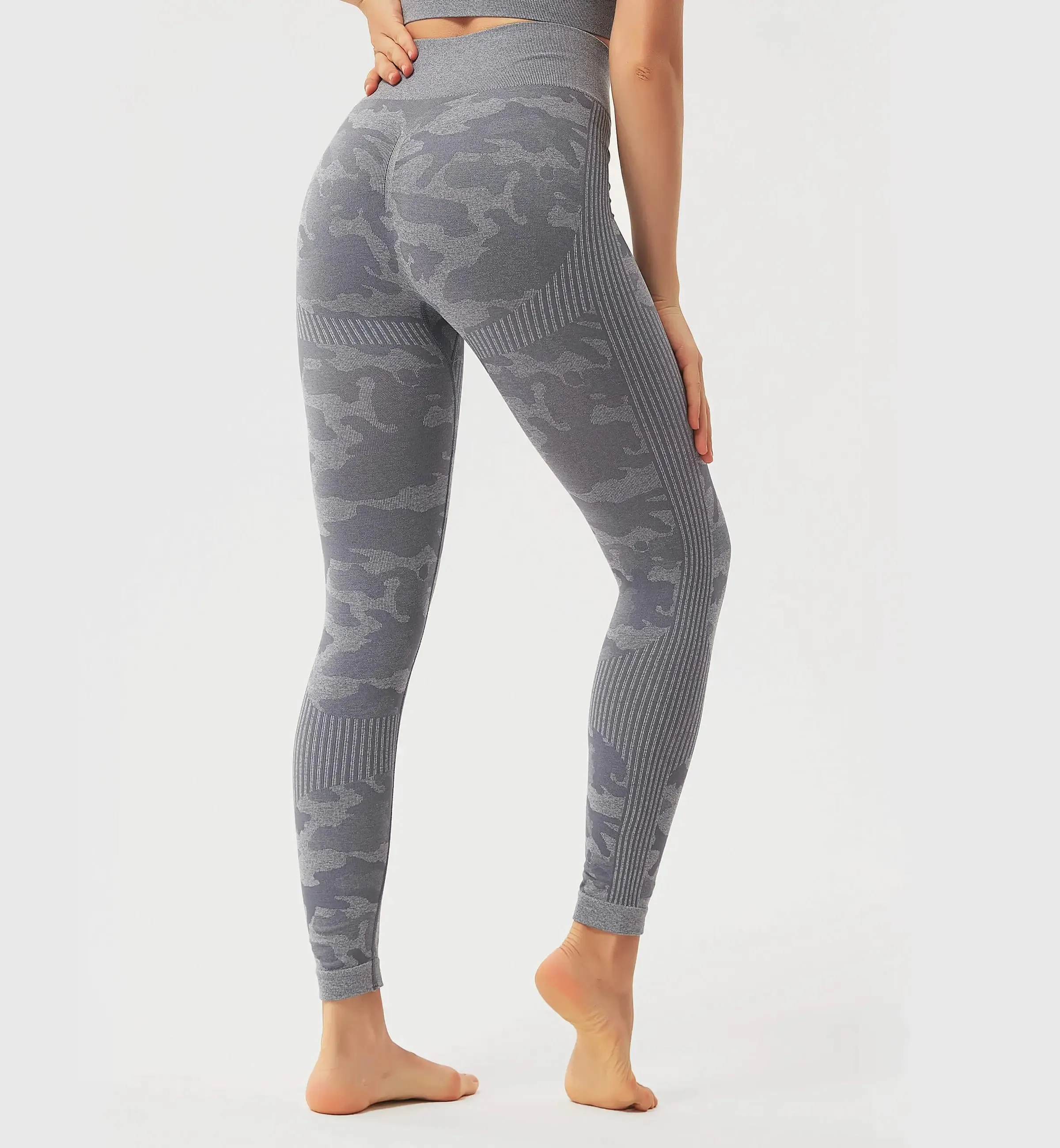 Fancy World Seamless Camo Leggings sold by Gymsweaty product image thumbnail 4