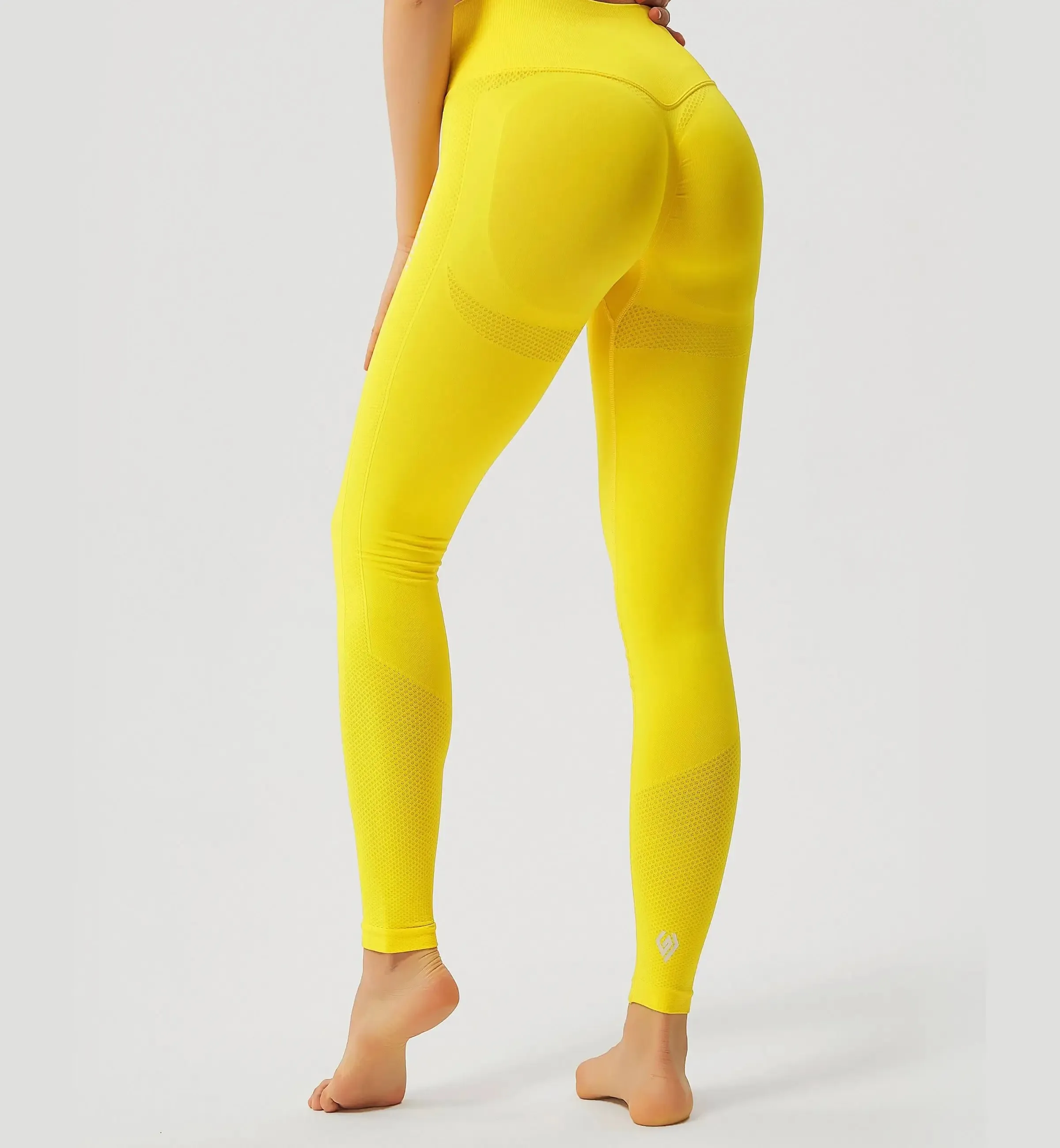 Scrunch Butt Lifting Seamless Leggings sold by Gymsweaty