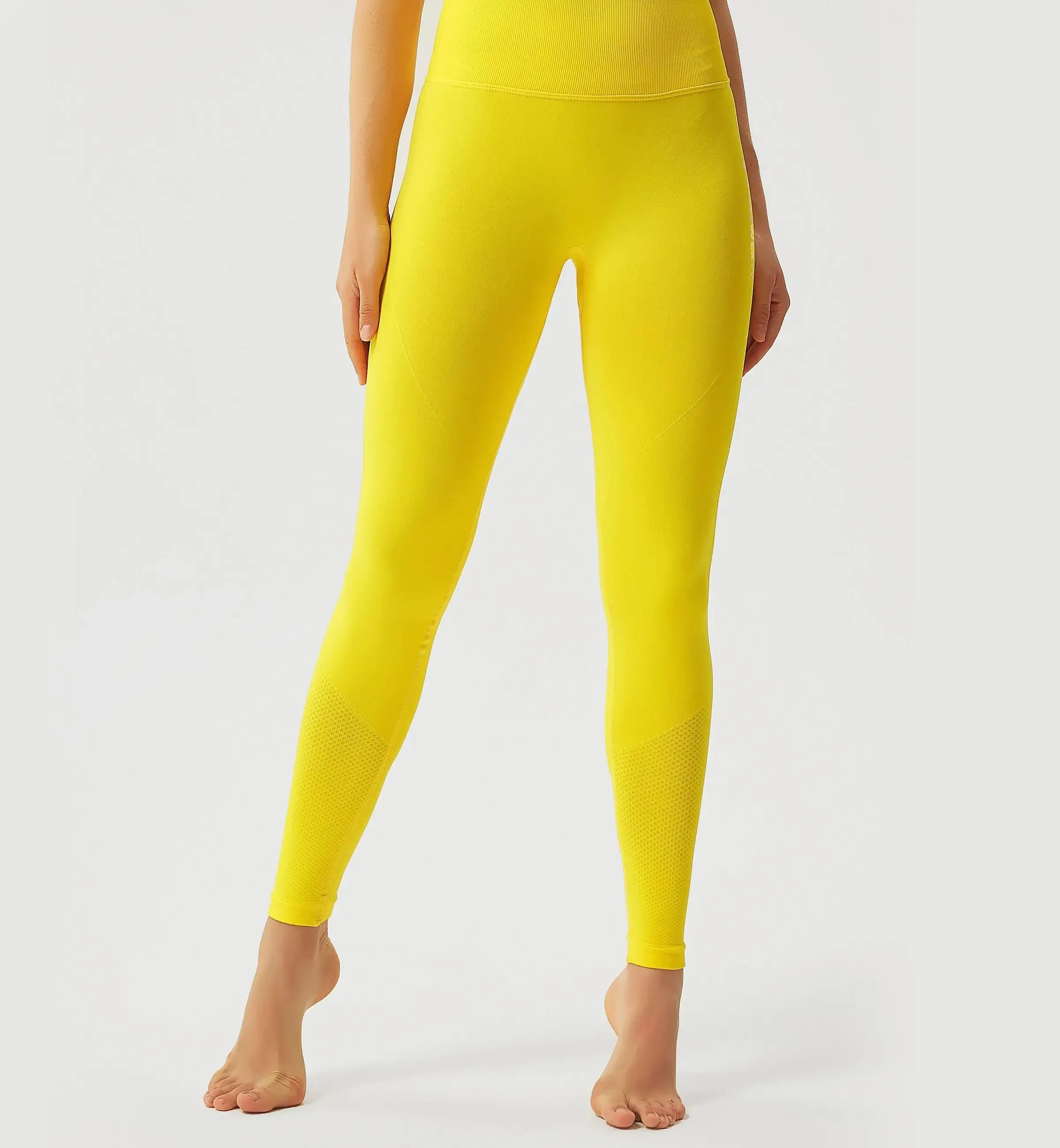 Scrunch Butt Lifting Seamless Leggings sold by Gymsweaty product image thumbnail 2