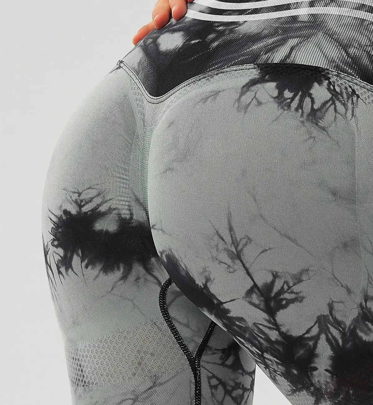 Tie Dye Blossom Seamless Leggings sold by Gymsweaty product image thumbnail 4