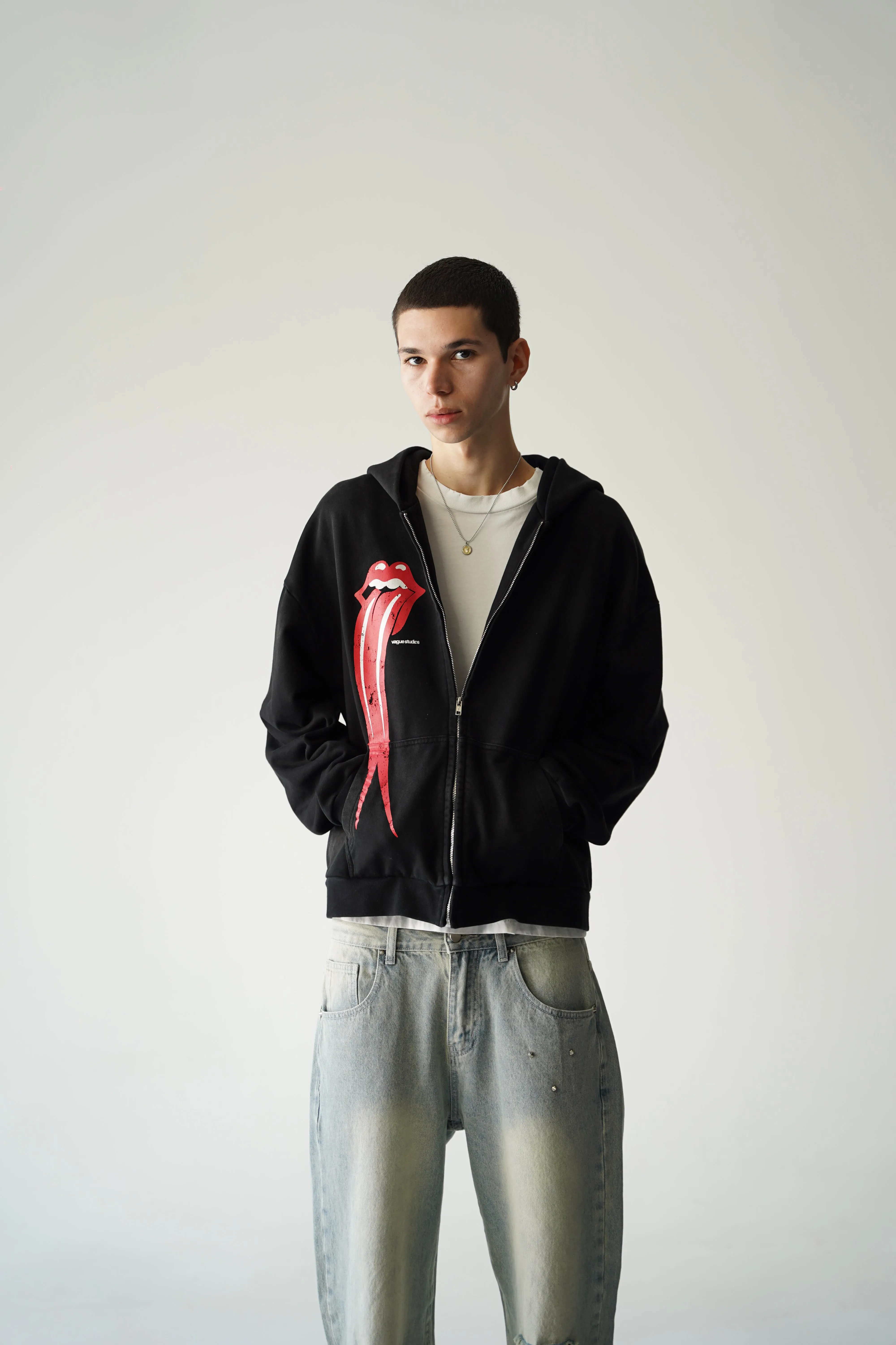 ROLLING ZIP UP sold by Vague Studios product image thumbnail 4