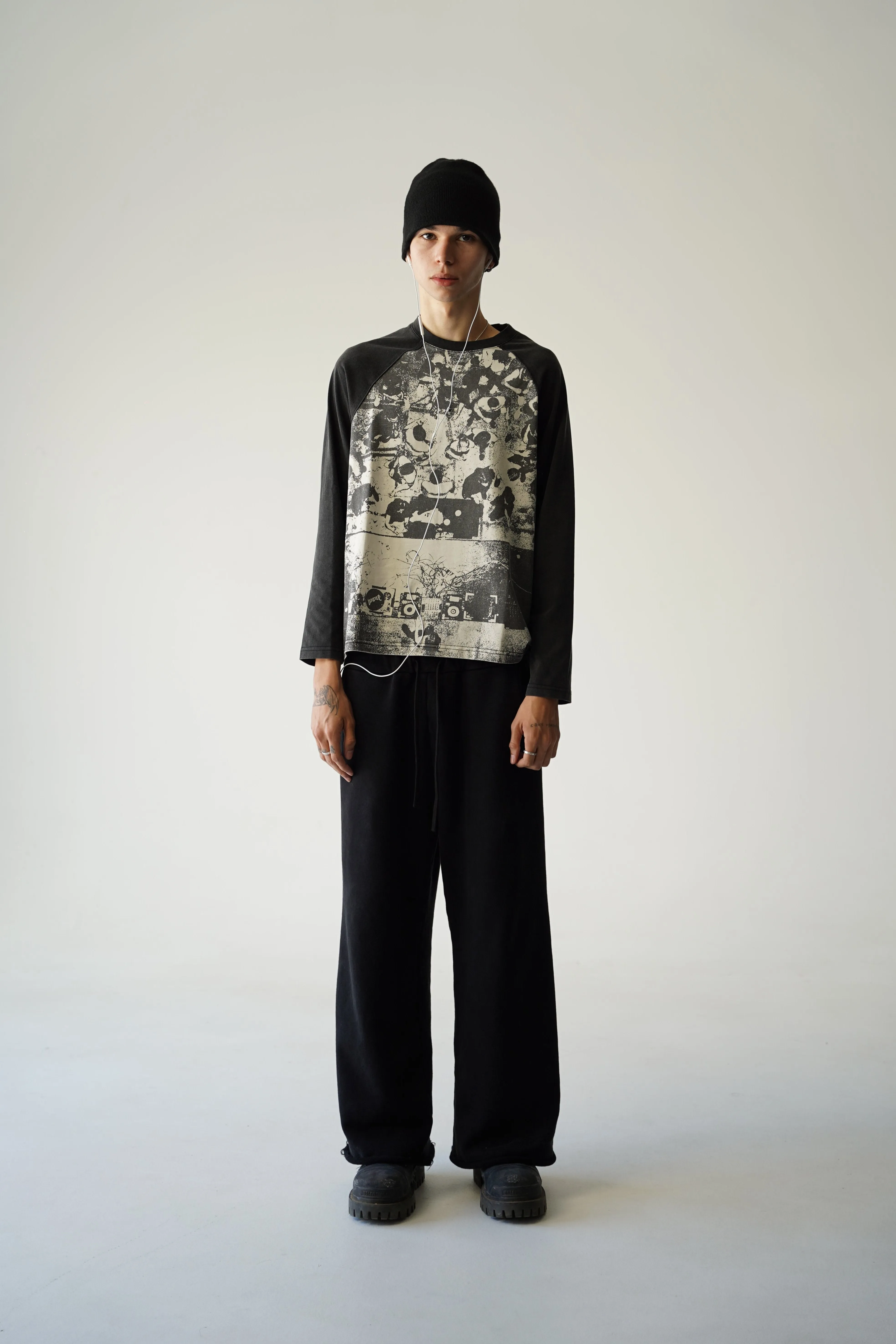 AFTERS RAGLAN sold by Vague Studios product image thumbnail 5